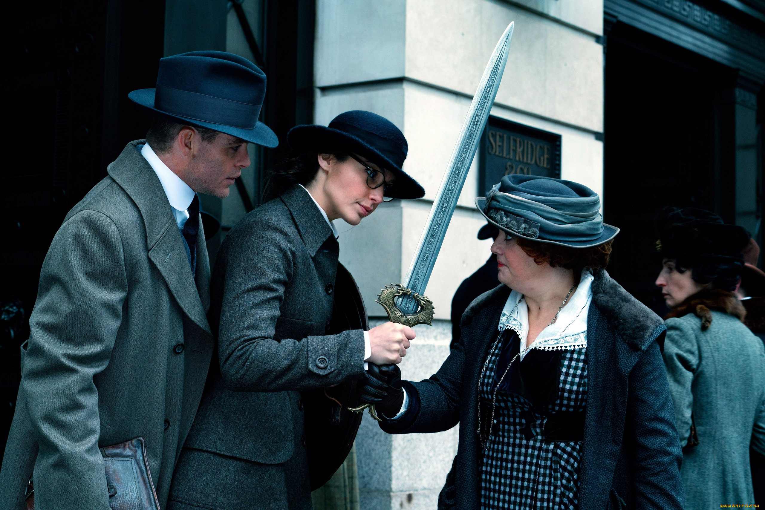 кино, фильмы, wonder, woman, gadot, gal, чудо, женщина, фильм, chris, pine, галь, гадот, меч, шляпа