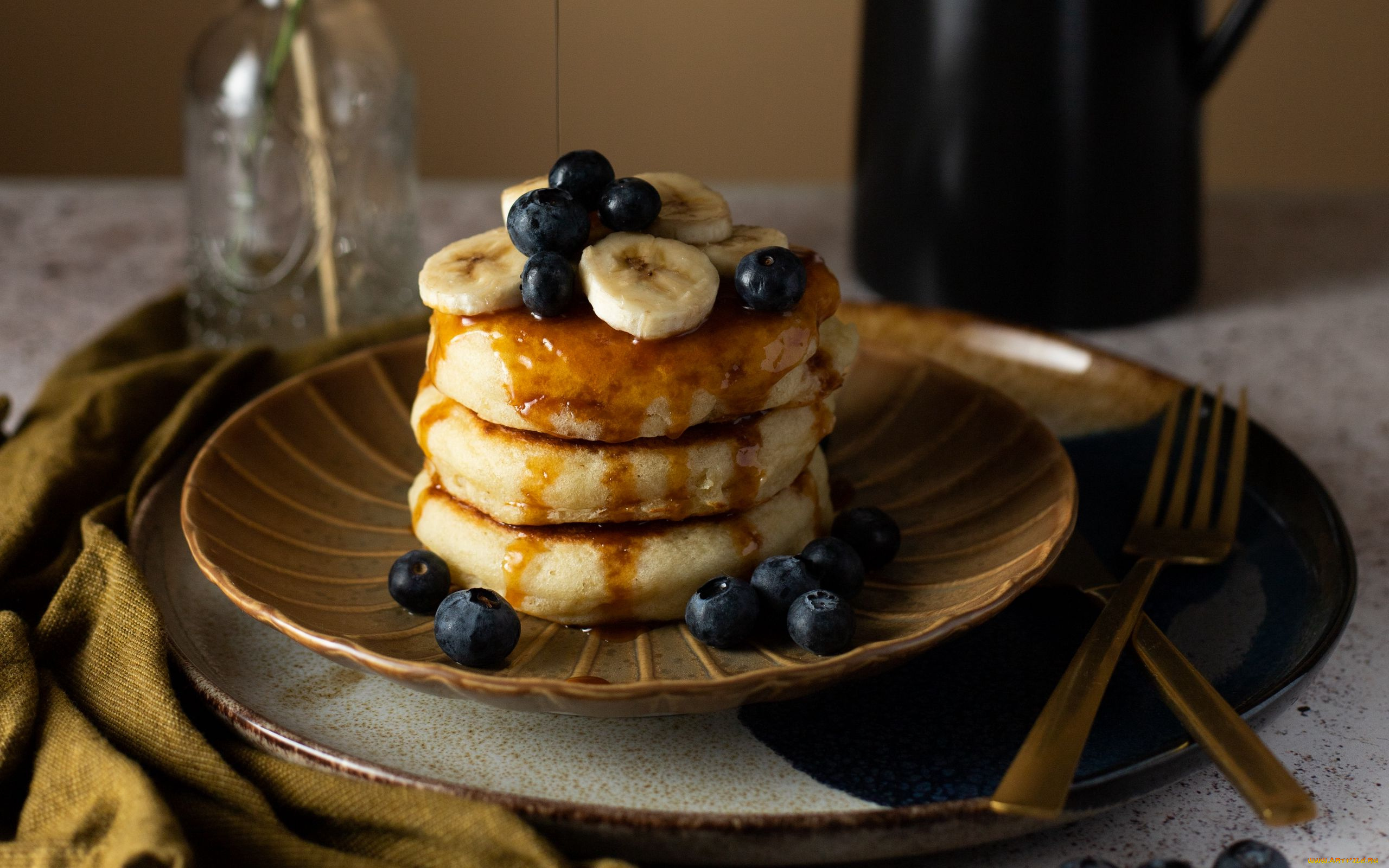 еда, блины, , оладьи, мед, оладьи, банан, черника