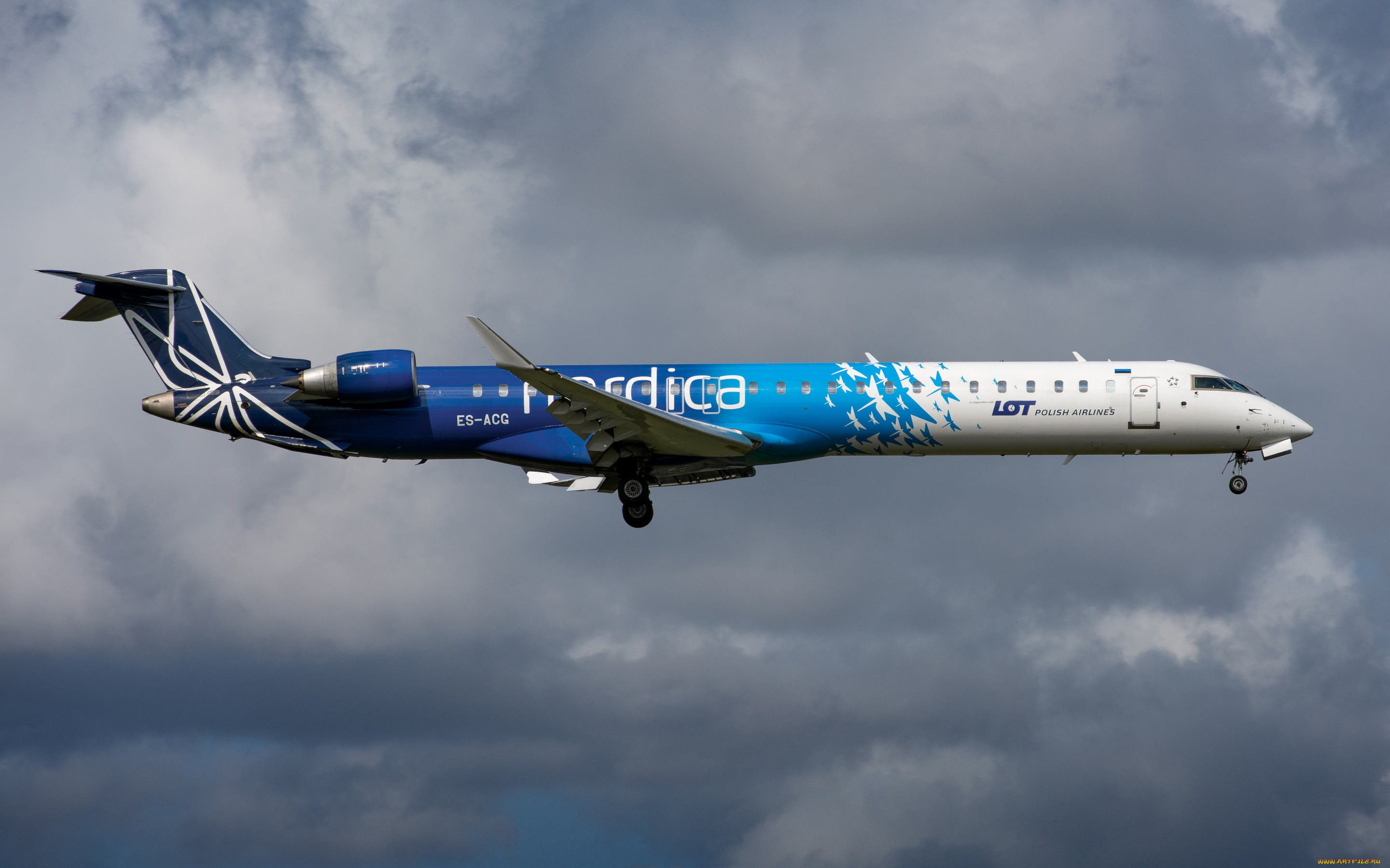 авиация, пассажирские, самолёты, bombardier, crj900, lot, пассажирский, самолет, авиалайнер, польские, авиалинии, авиаперелеты