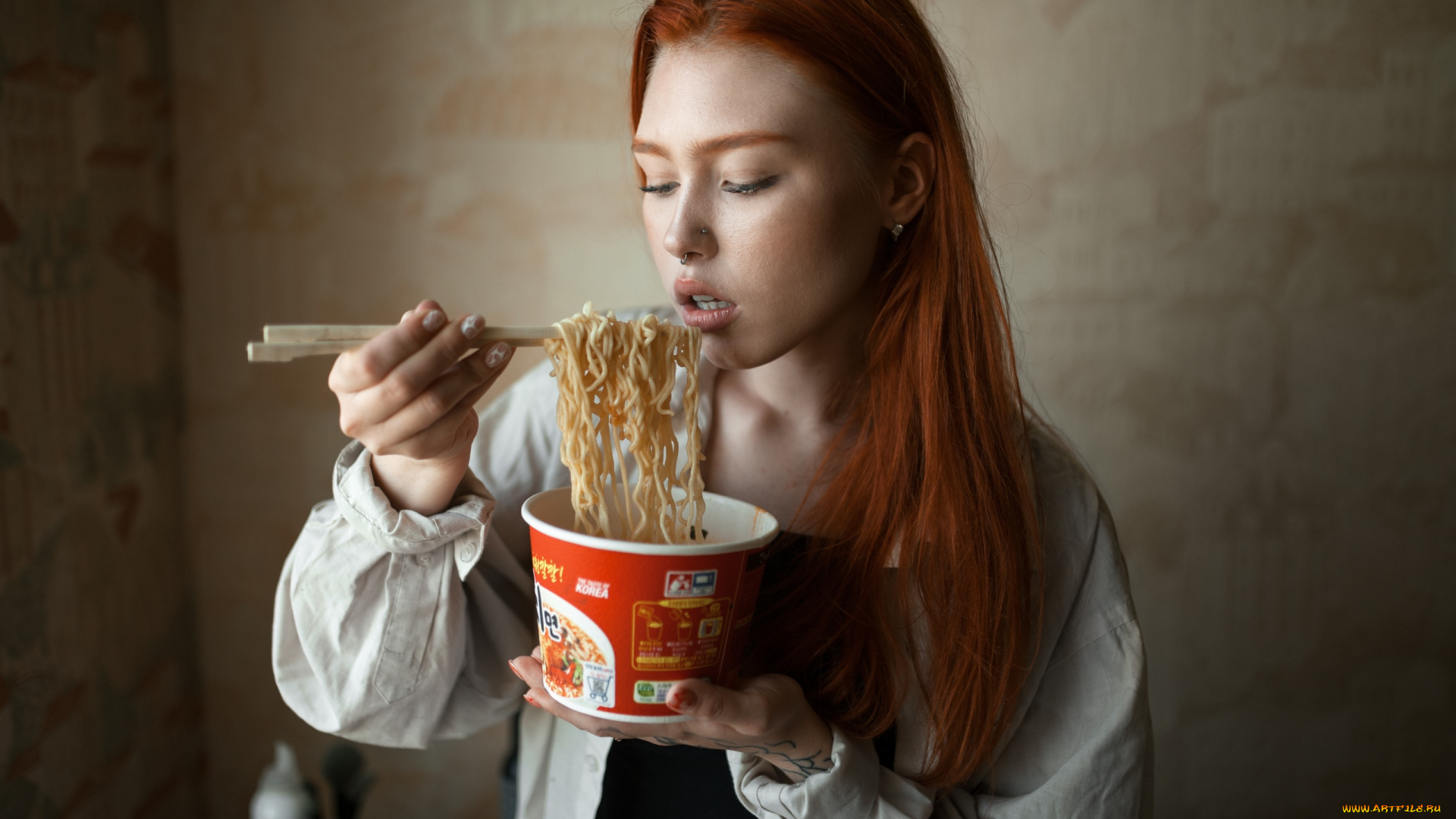 сексуальная, девушка, девушки, -, рыжеволосые, и, разноцветные, девушка, женщина, рыжая, светлая, тёмная, сексуальная, модель, звезда, позирует, разная, обувь, верхняя, стильная, одежда, нижнее, эротическое, бельё, трусы, лифчик, колготки, чулки, аксессуары, макияж, и, множество, элементов, на, фотографии