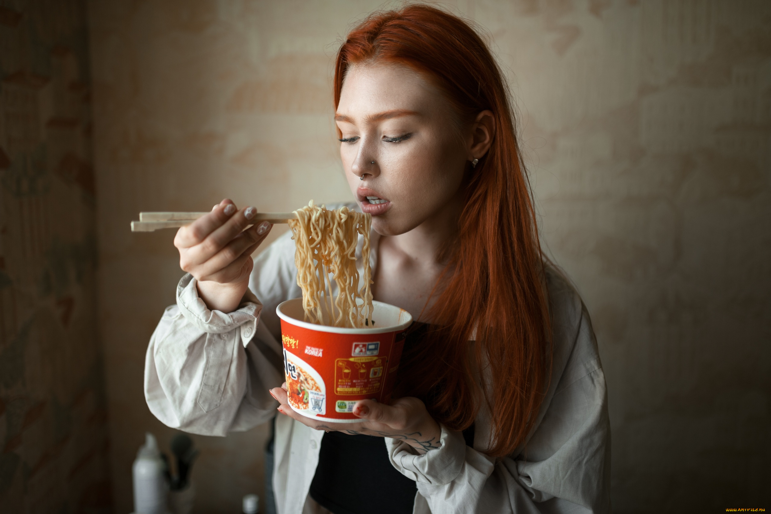 сексуальная, девушка, девушки, -, рыжеволосые, и, разноцветные, девушка, женщина, рыжая, светлая, тёмная, сексуальная, модель, звезда, позирует, разная, обувь, верхняя, стильная, одежда, нижнее, эротическое, бельё, трусы, лифчик, колготки, чулки, аксессуары, макияж, и, множество, элементов, на, фотографии