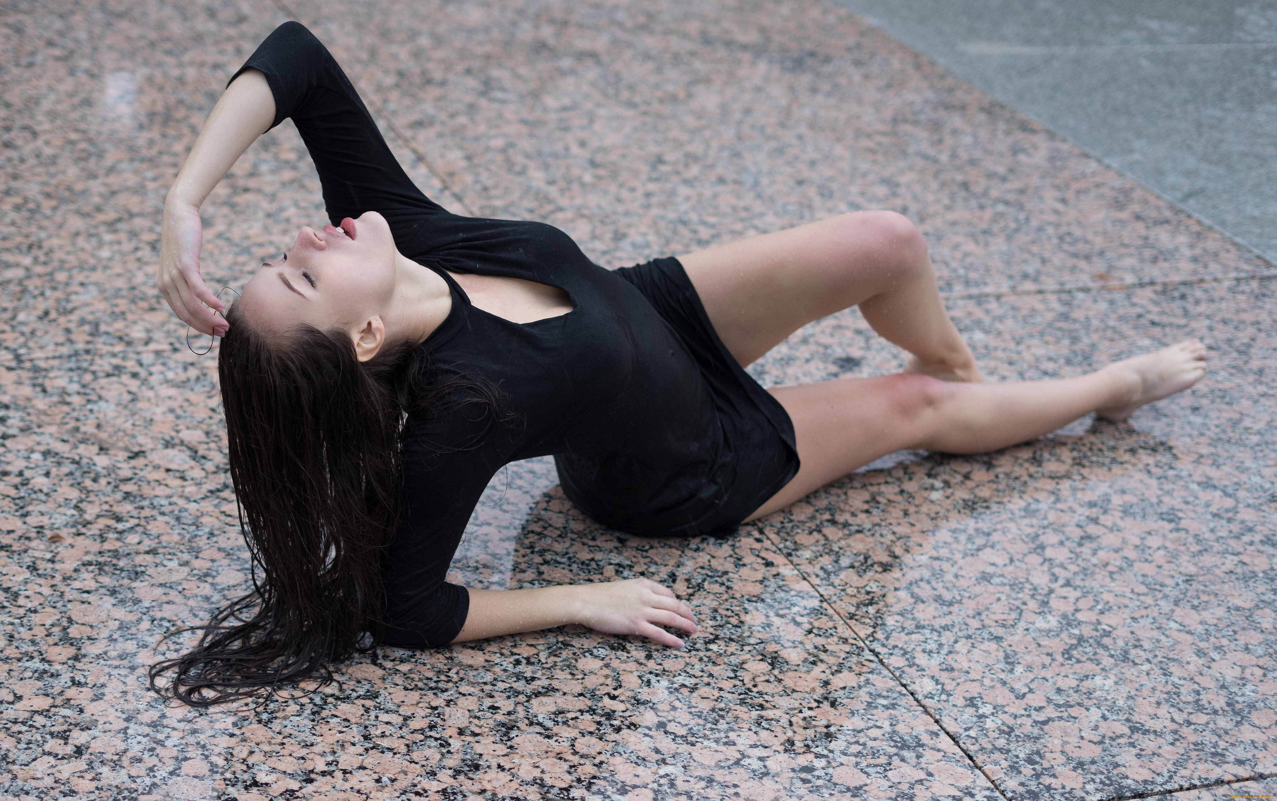 сексуальная, девушка, девушки, -, брюнетки, , шатенки, девушка, женщина, брюнетка, темноволосая, сексуальная, модель, звезда, позирует, разная, обувь, верхняя, стильная, одежда, нижнее, эротическое, бельё, трусы, лифчик, колготки, чулки, аксессуары, макияж, и, множество, элементов, на, фотографии