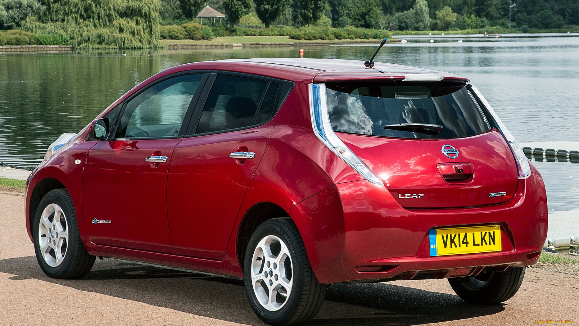 автомобили, nissan, datsun, 2013г, красный, uk-spec, leaf