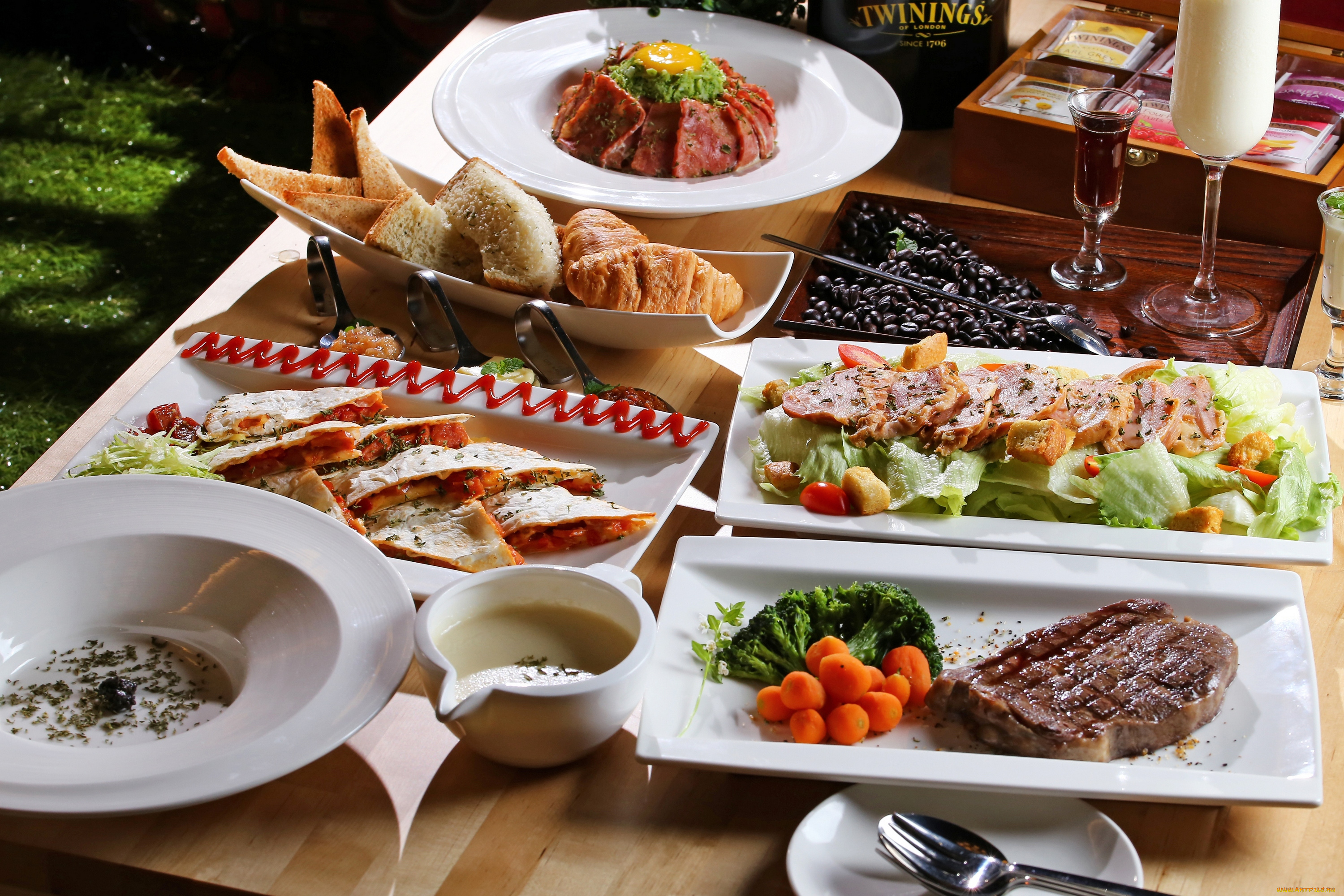 еда, разное, мясо, салат, бутерброды, хлеб