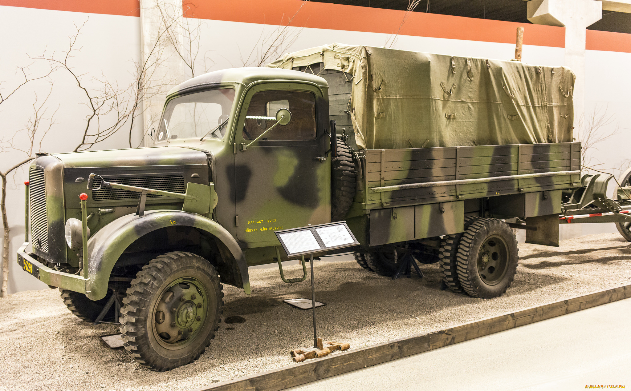 kl&, 246, ckner-humboldt-deutz, a3000, tgb, m, 42, m, техника, военная, техника, музей, экспозиция