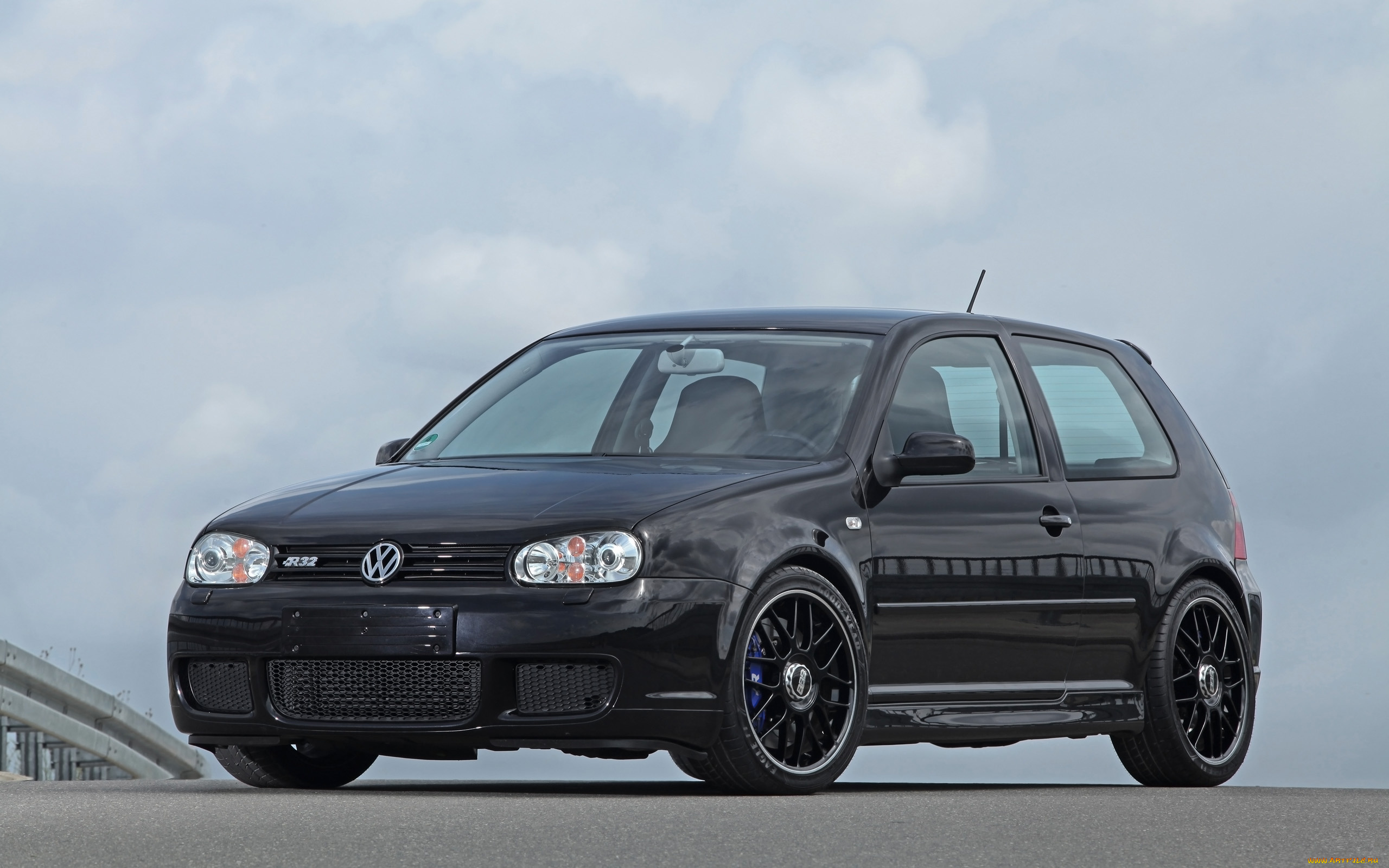 2014-hperformance-volkswagen-golf-iv-r32, автомобили, volkswagen