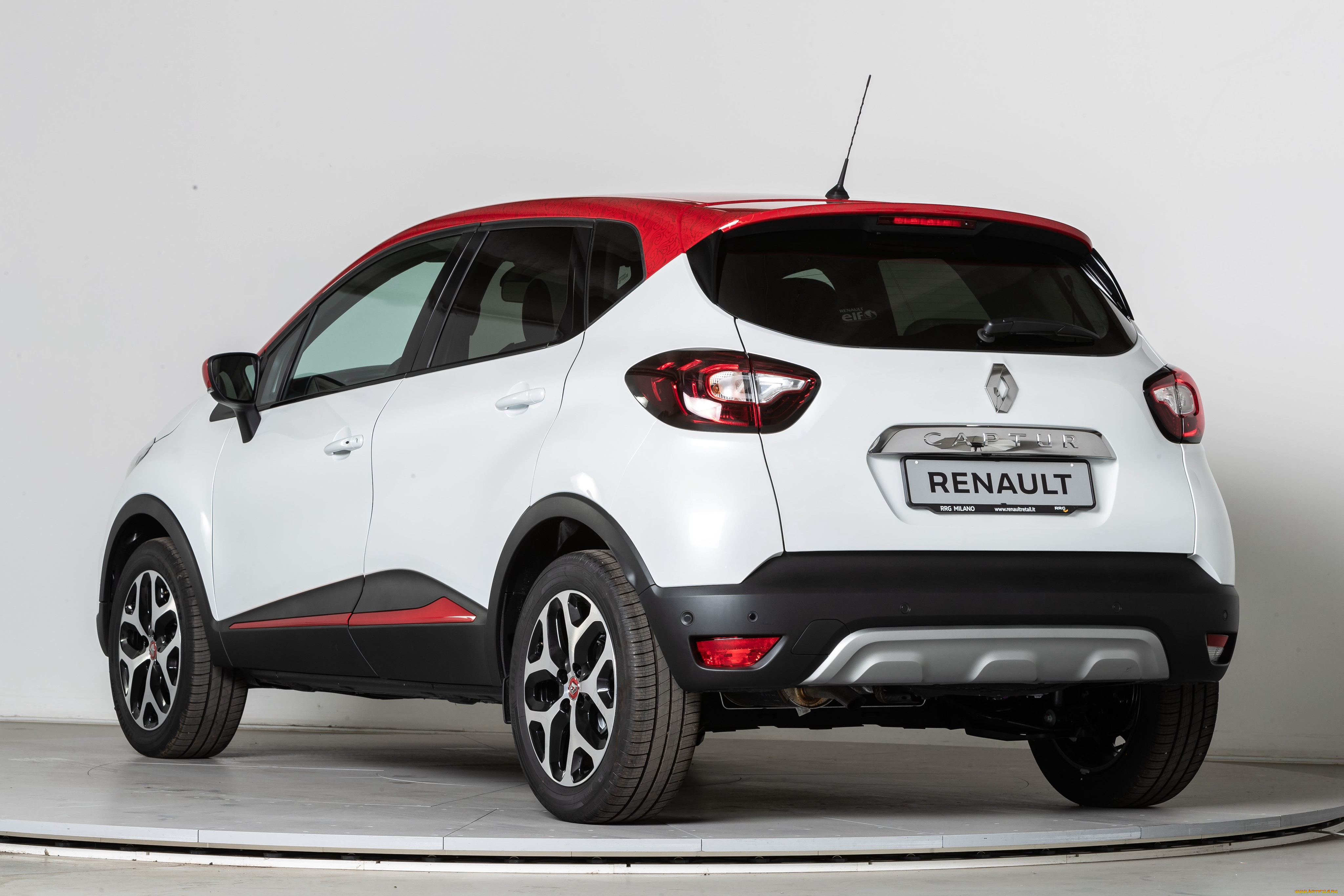 автомобили, renault