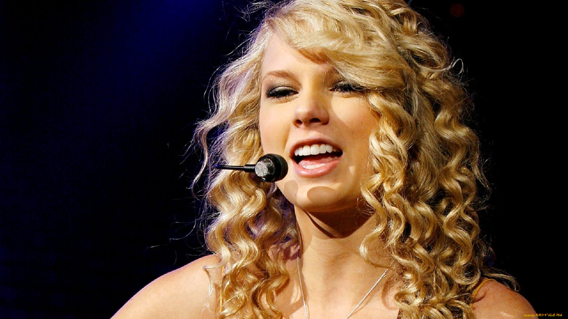 девушки, taylor, swift, блондинка, лицо, микрофон, кулон