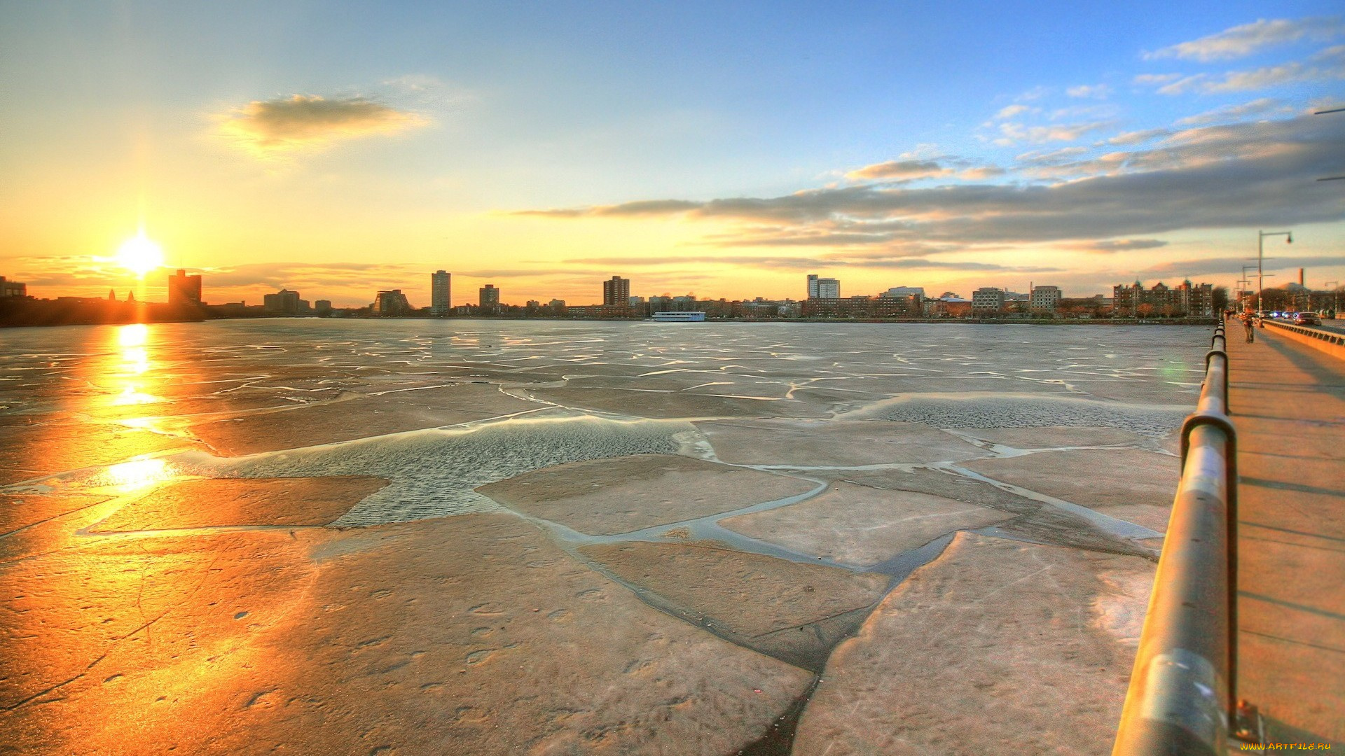 города, -, пейзажи, озеро, небо, город, лёд, мост, облака, солнце, рассвет