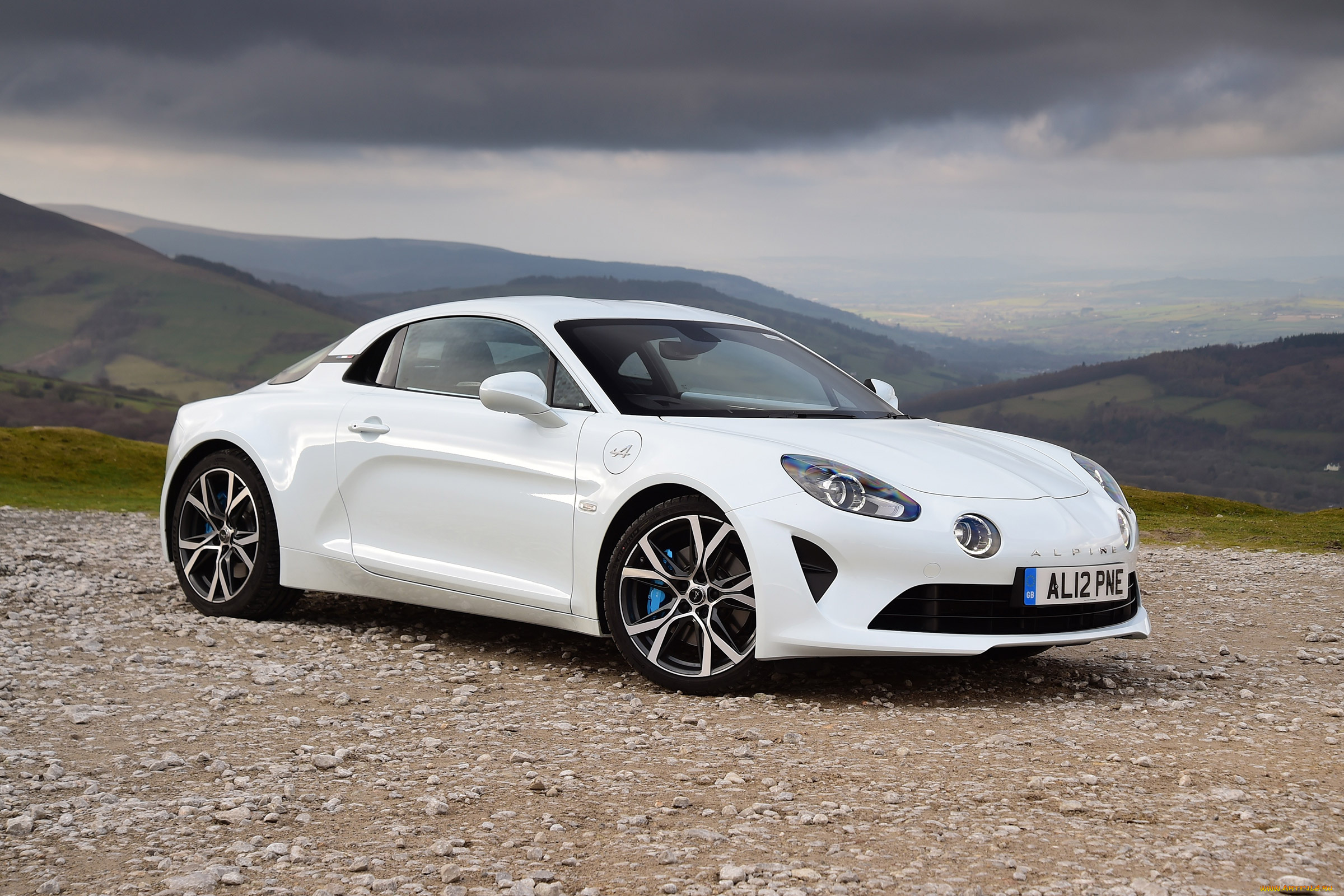 автомобили, alpine