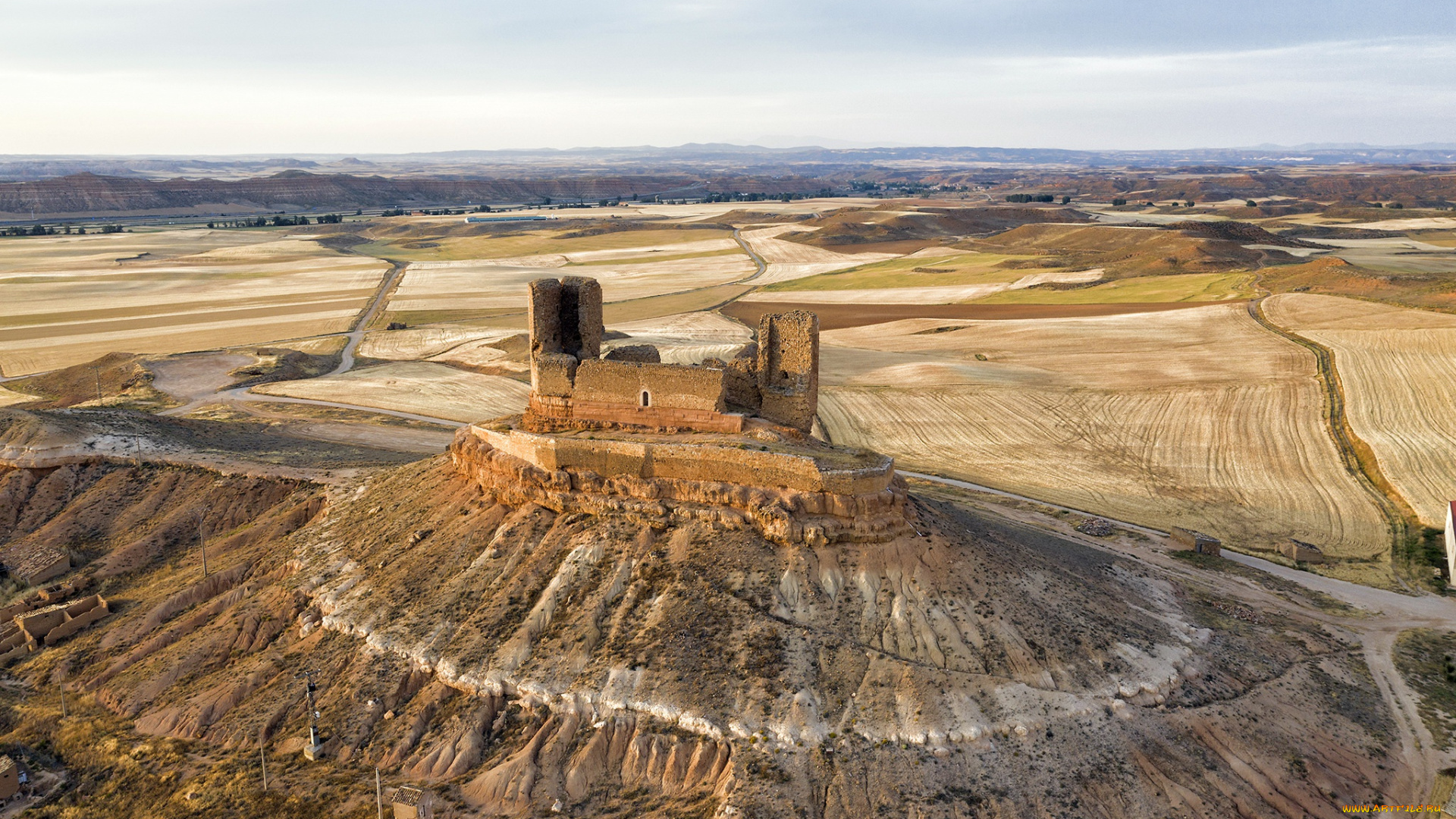 разное, развалины, , руины, , металлолом, испания, пейзаж, замок, руины, холмы, вид, с, высоты, птичьего, полета, бежевый