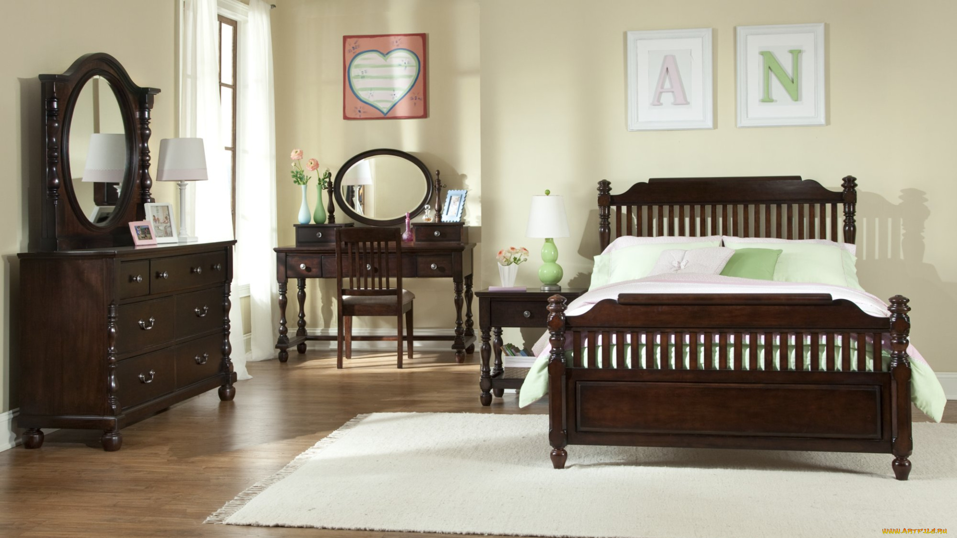 интерьер, спальня, тумбочки, кровать, подушки