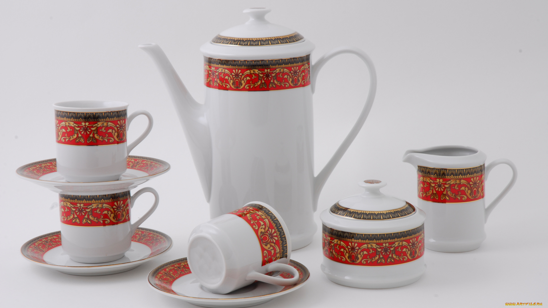разное, посуда, столовые, приборы, кухонная, утварь, тарелочки, чашки, чайник, фарфор, сервиз