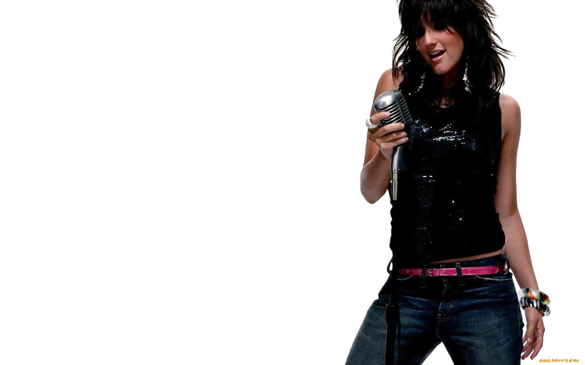 девушки, ashlee, simpson, браслеты, джинсы, микрофон, топ, брюнетка