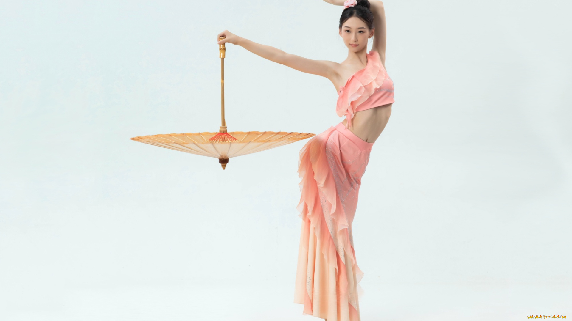 красивая, девушка, девушки, -, азиатки, девушка, женщина, брюнетка, темноволосая, сексуальная, модель, звезда, позирует, разная, обувь, верхняя, стильная, одежда, нижнее, эротическое, бельё, трусы, лифчик, колготки, чулки, аксессуары, макияж, и, множество, элементов, на, фотографии