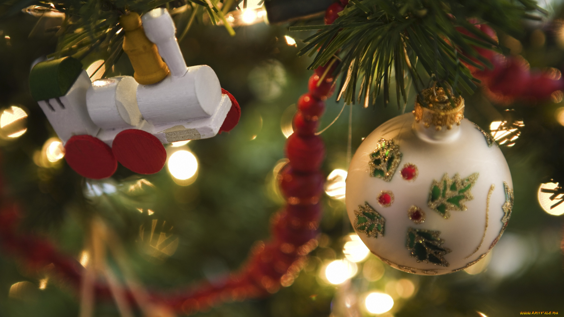 праздничные, украшения, паровоз, шарик, игрушки, ёлка