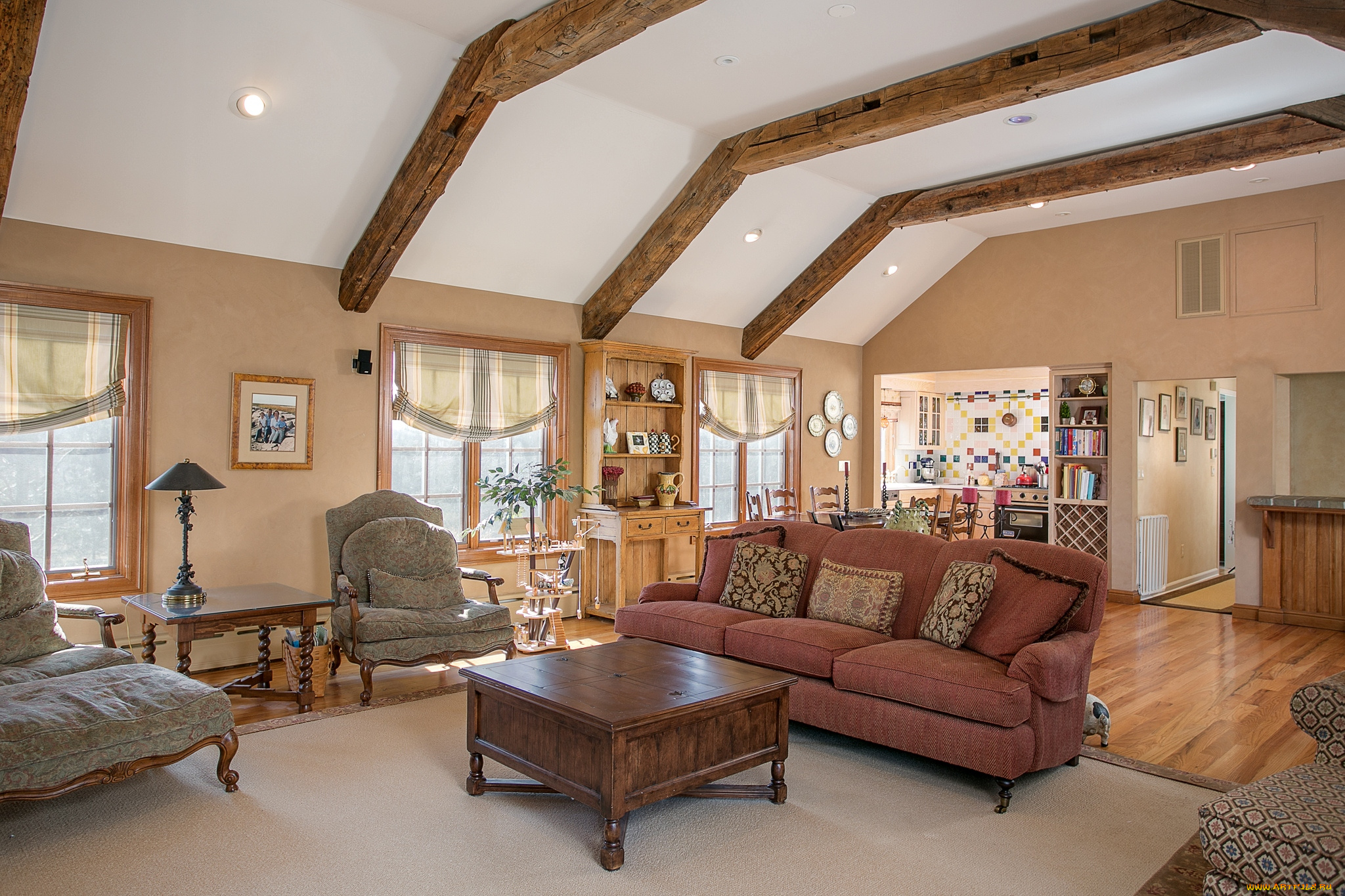 интерьер, гостиная, диван, стол