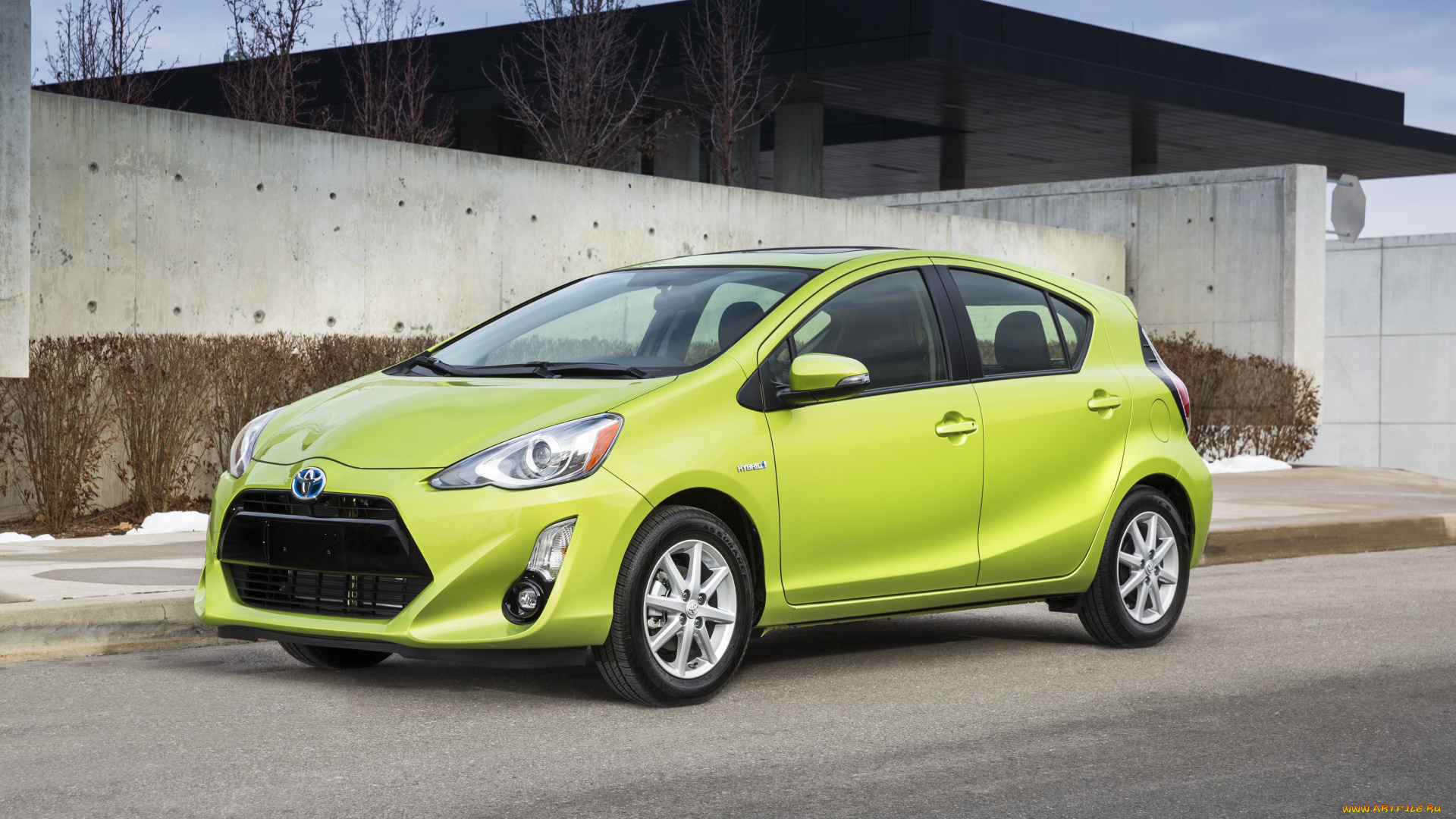 автомобили, toyota, 2015, г, prius, c, зеленый
