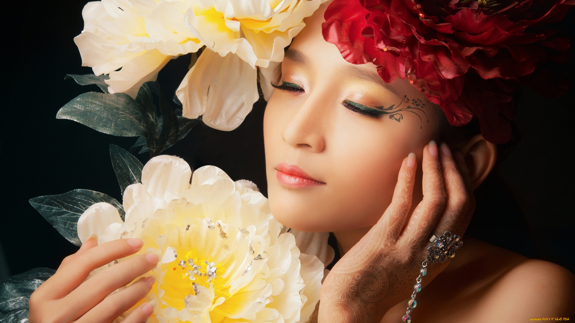 девушки, -unsort, , лица, , портреты, тату, цветы, азиатка, портрет, лицо, руки