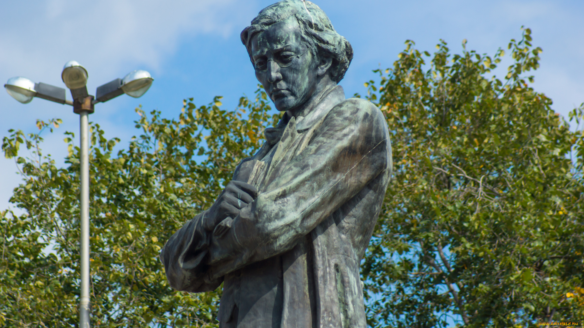 города, -, памятники, , скульптуры, , арт-объекты, памятник, чернышевский, вход, в, парк, липки, cаратов, лето, достопримечательности