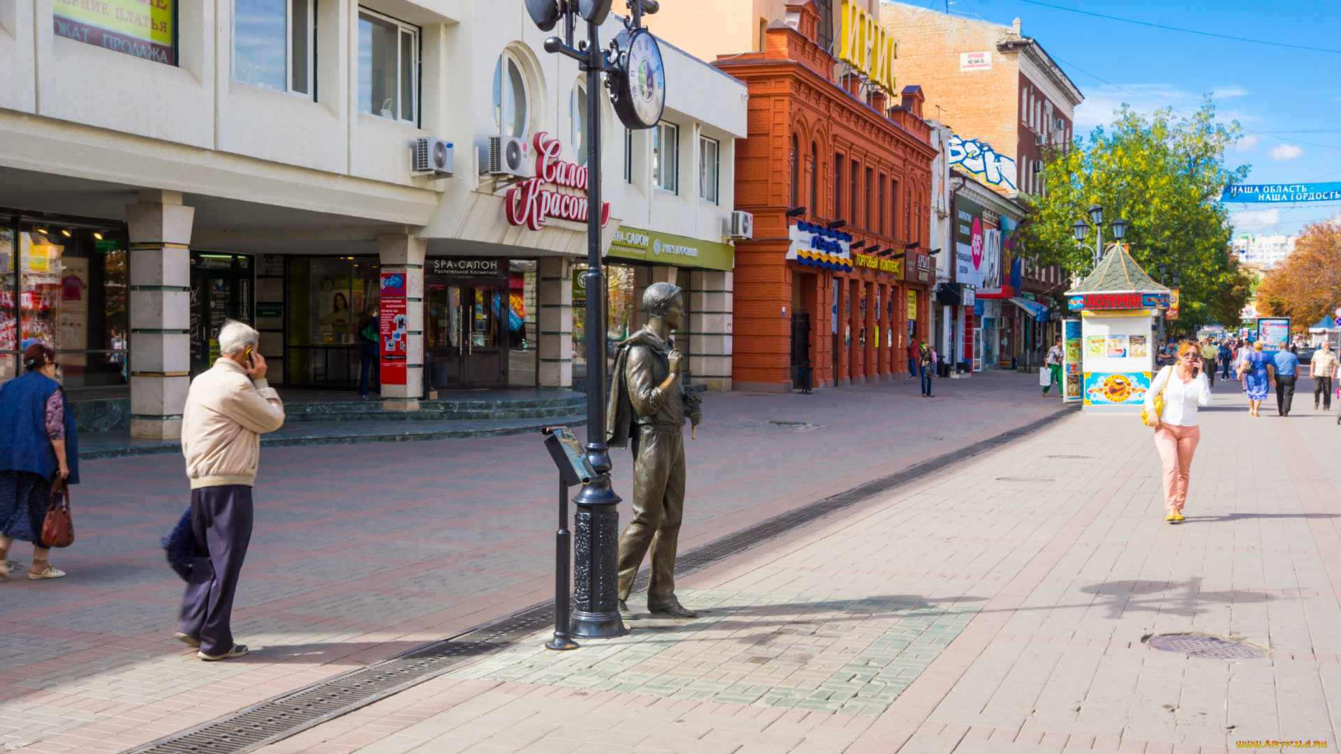 города, -, памятники, , скульптуры, , арт-объекты, памятник, ждущий, влюбленный, проспект, кирова, cаратов, россия