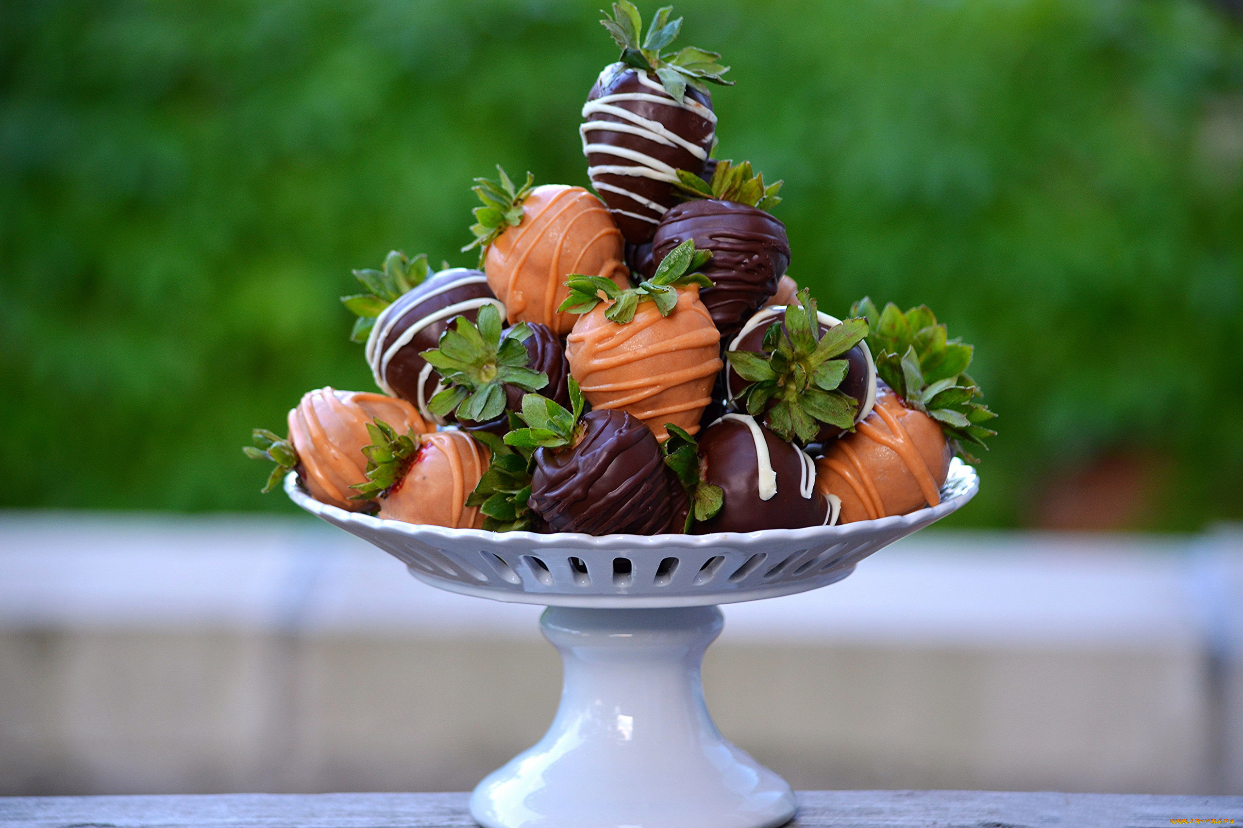 еда, клубника, , земляника, десерт, шоколад, лакомство