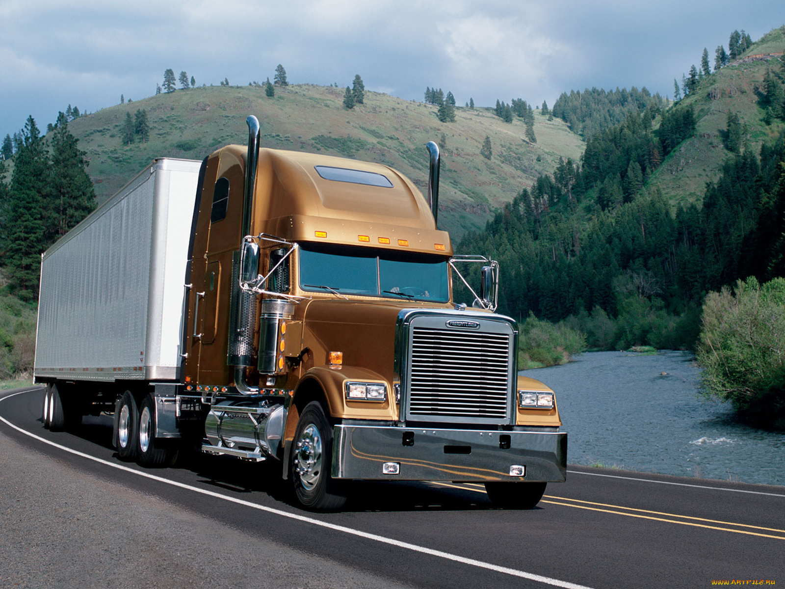 автомобили, freightliner