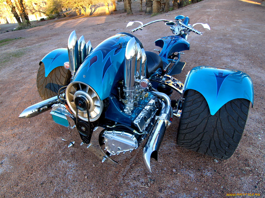 мотоциклы, трёхколёсные