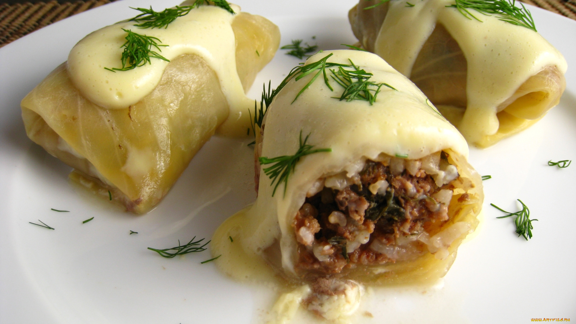 еда, вторые, блюда, голубцы, зелень, соус