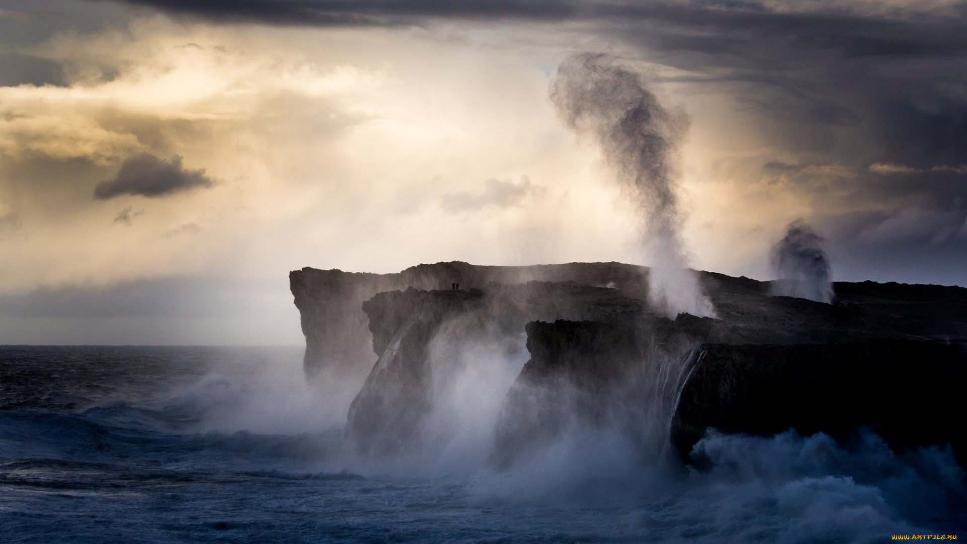 природа, горы, брызги, шторм, рассвет, море, побережье, скалы