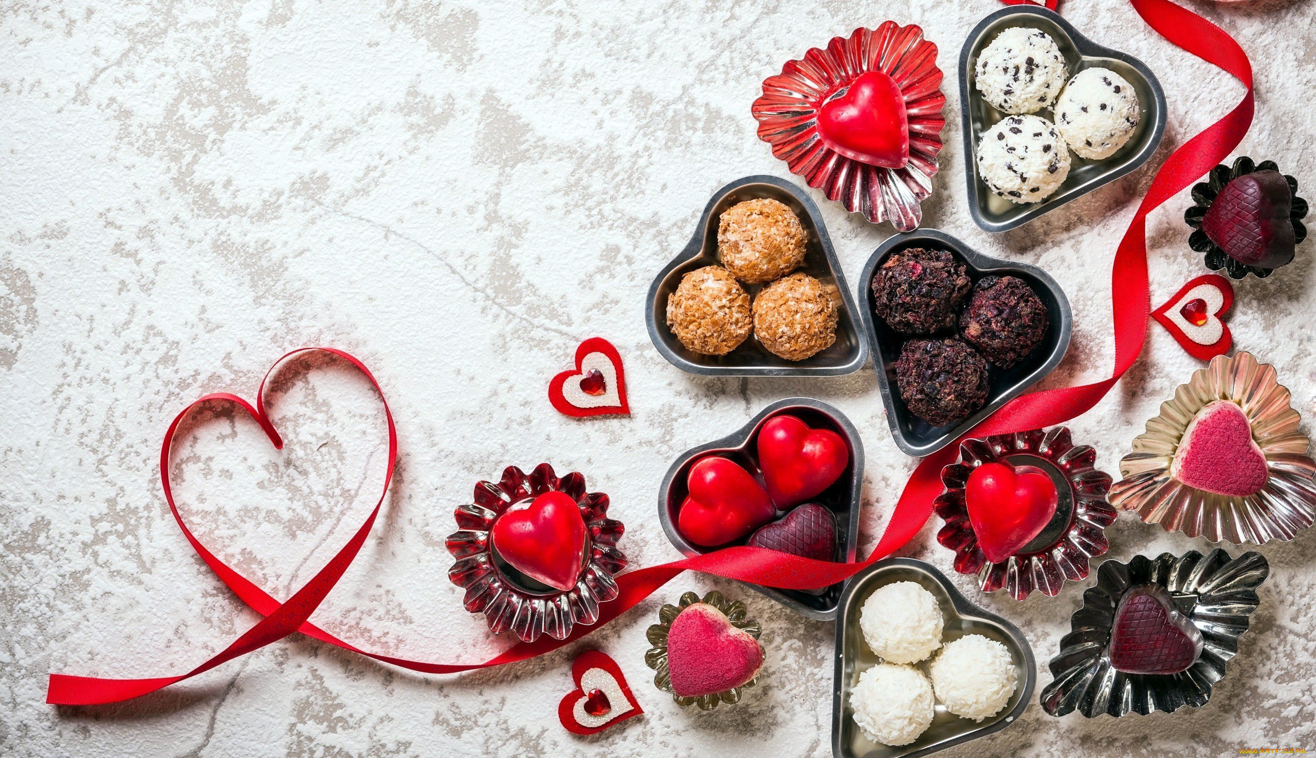 праздничные, день, святого, валентина, , сердечки, , любовь, угощение, конфеты, пирожные, сердечки