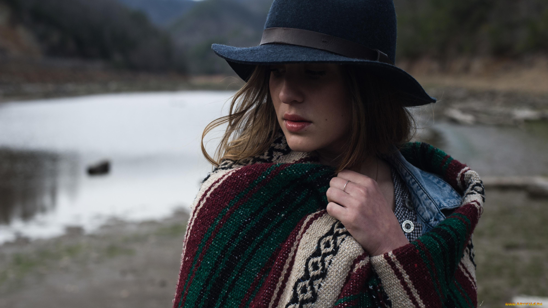 девушки, -unsort, , брюнетки, темноволосые, горы, озеро, пончо, шляпа