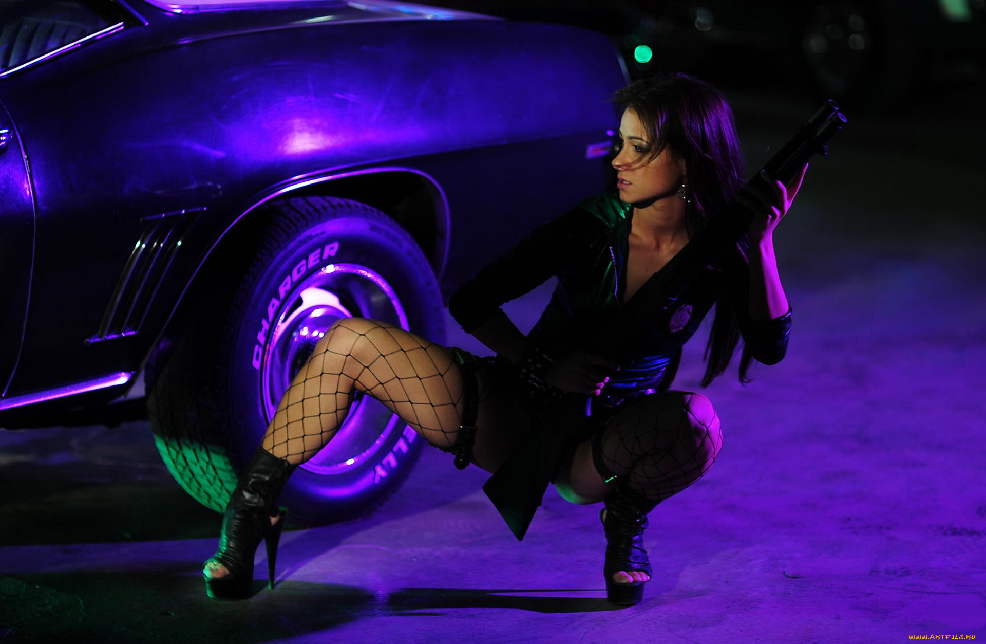 девушки, melisa, mendiny, , kristina, uhrinova, брюнетка, ружье, чулки, каблуки, машина