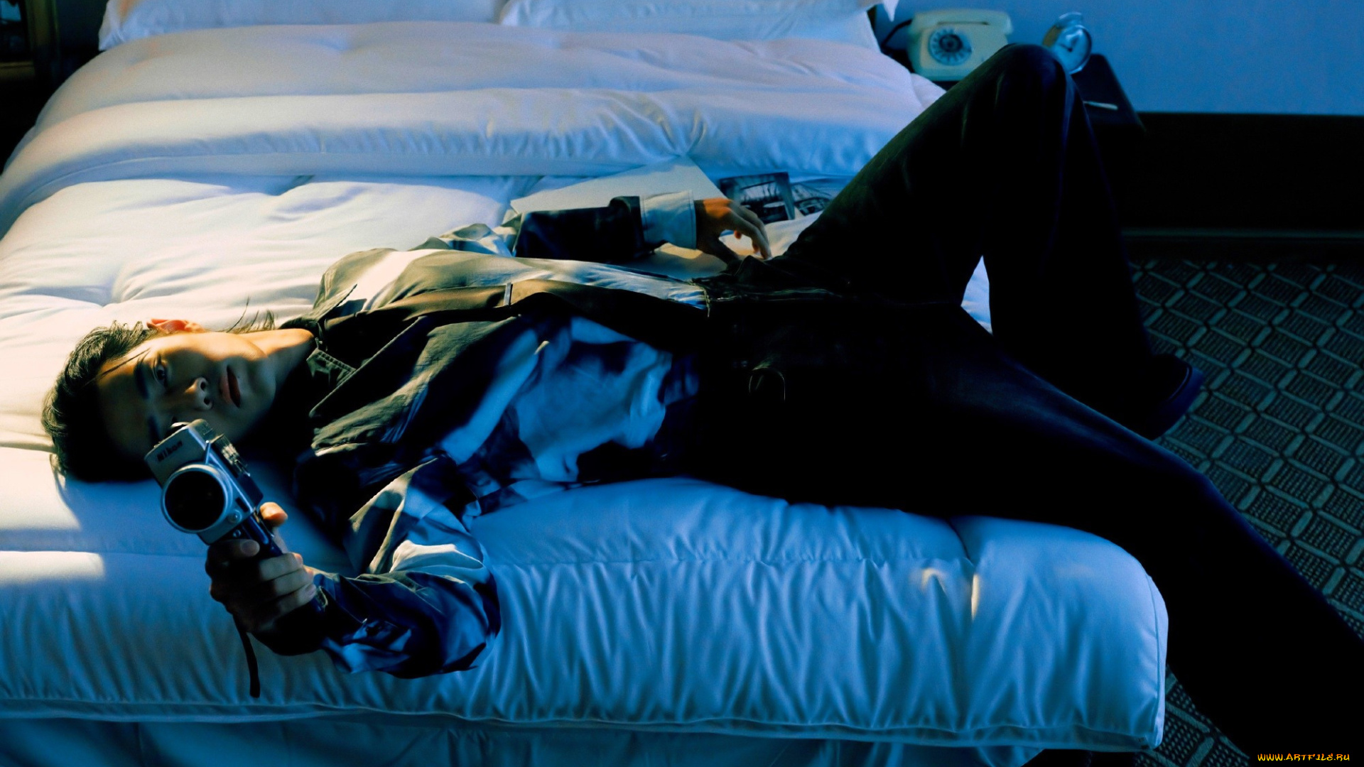 мужчины, xiao, zhan, актер, костюм, камера, постель