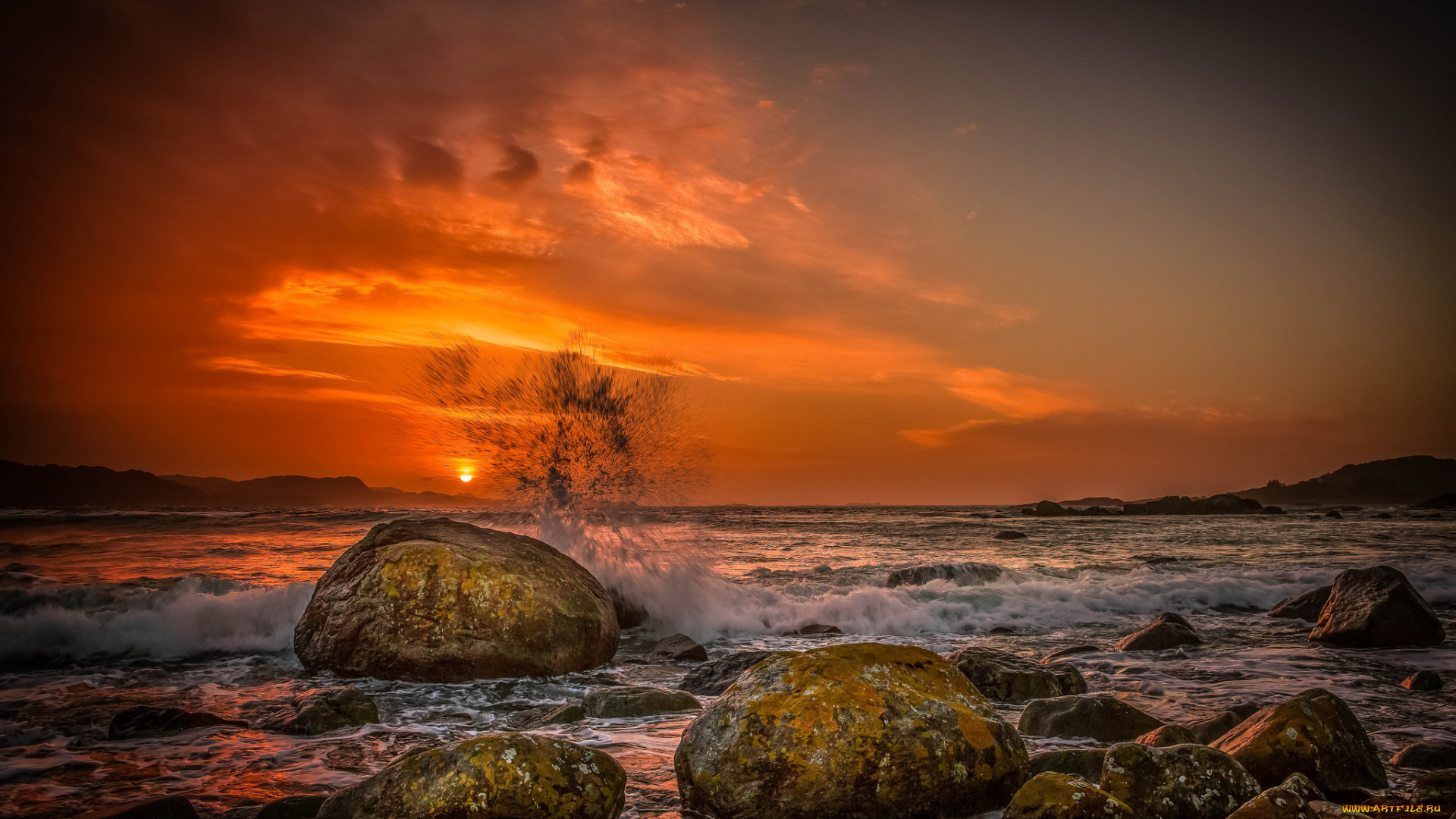природа, восходы, закаты, тучи, зарево, горизонт, брызги, прибой, камни, океан