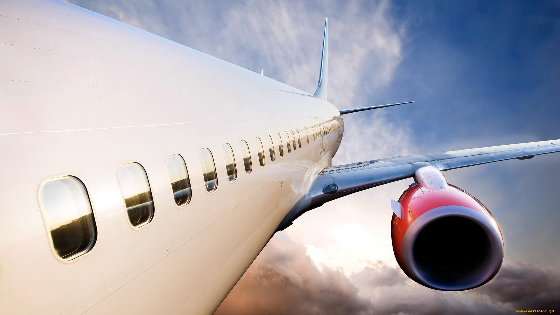 авиация, другое, самолет, крыло, полет, небо, облака, иллюминаторы