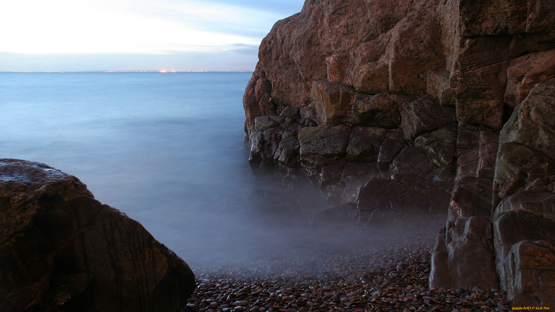 природа, побережье, скалы, камни, берег, туман, галька, утро, озеро