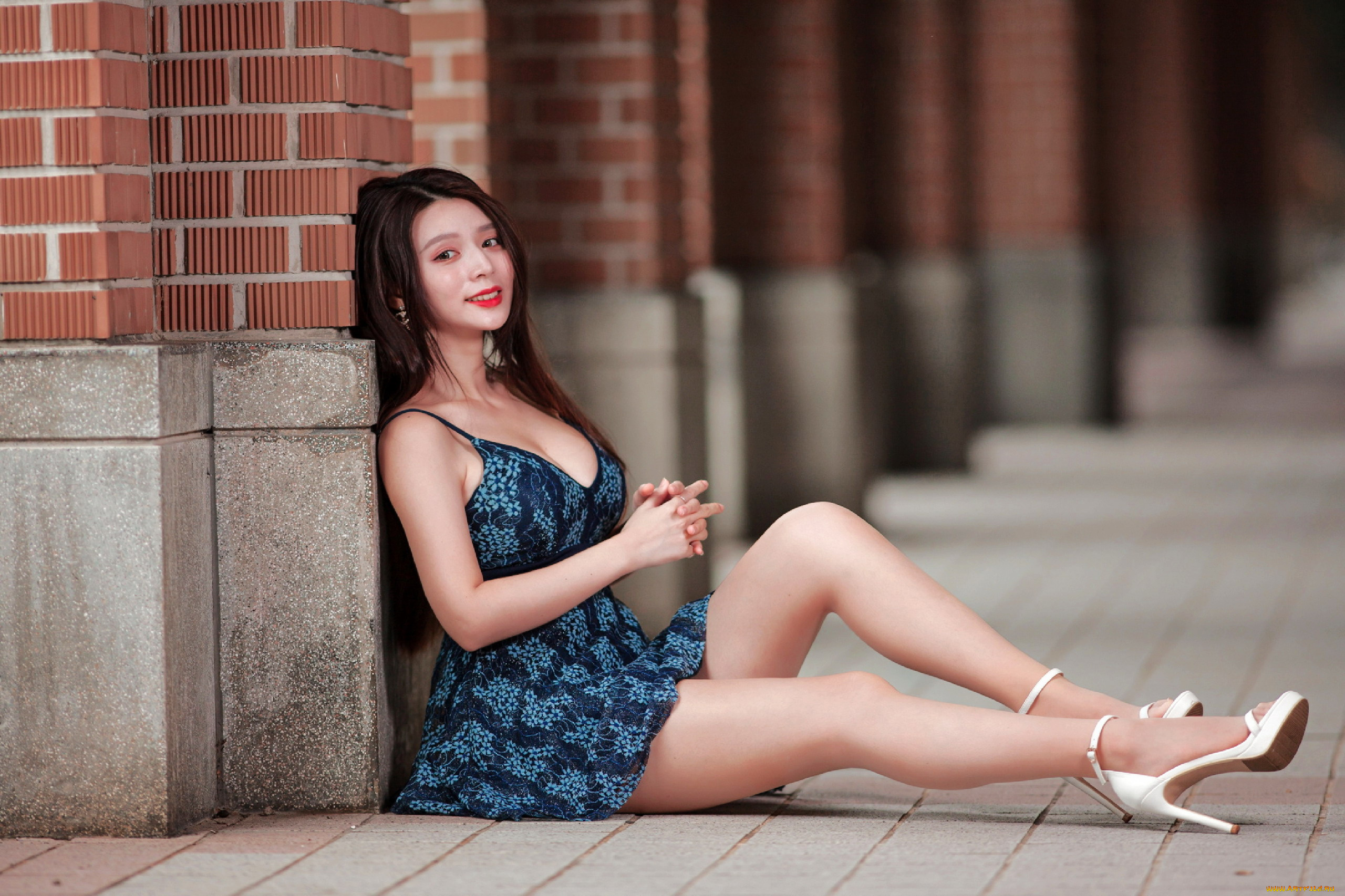 девушки, -, азиатки, азиатка, поза, декольте, платье, мини, улыбка