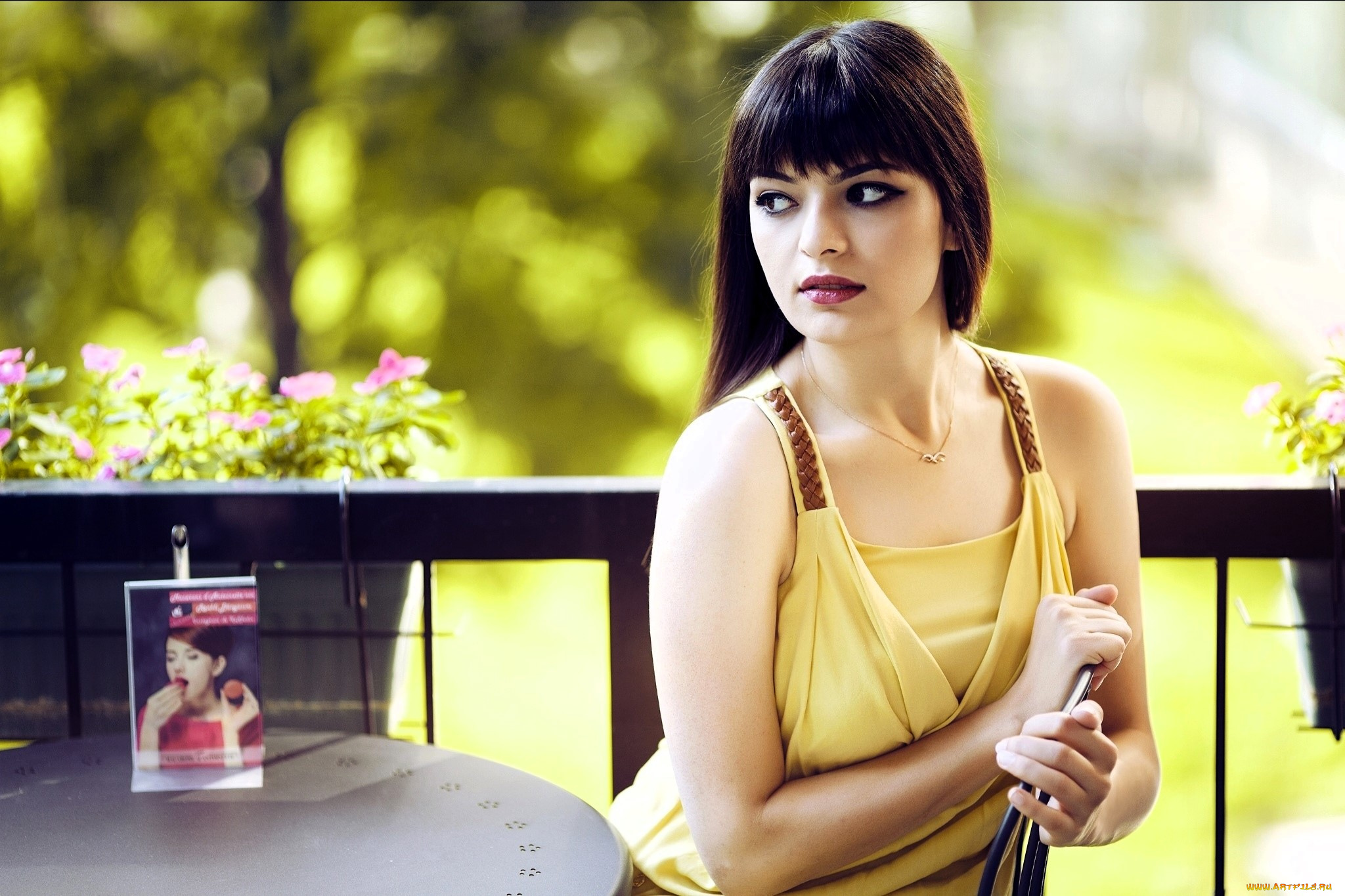 девушки, -, брюнетки, , шатенки, шатенка, платье, стол, стул, балкон