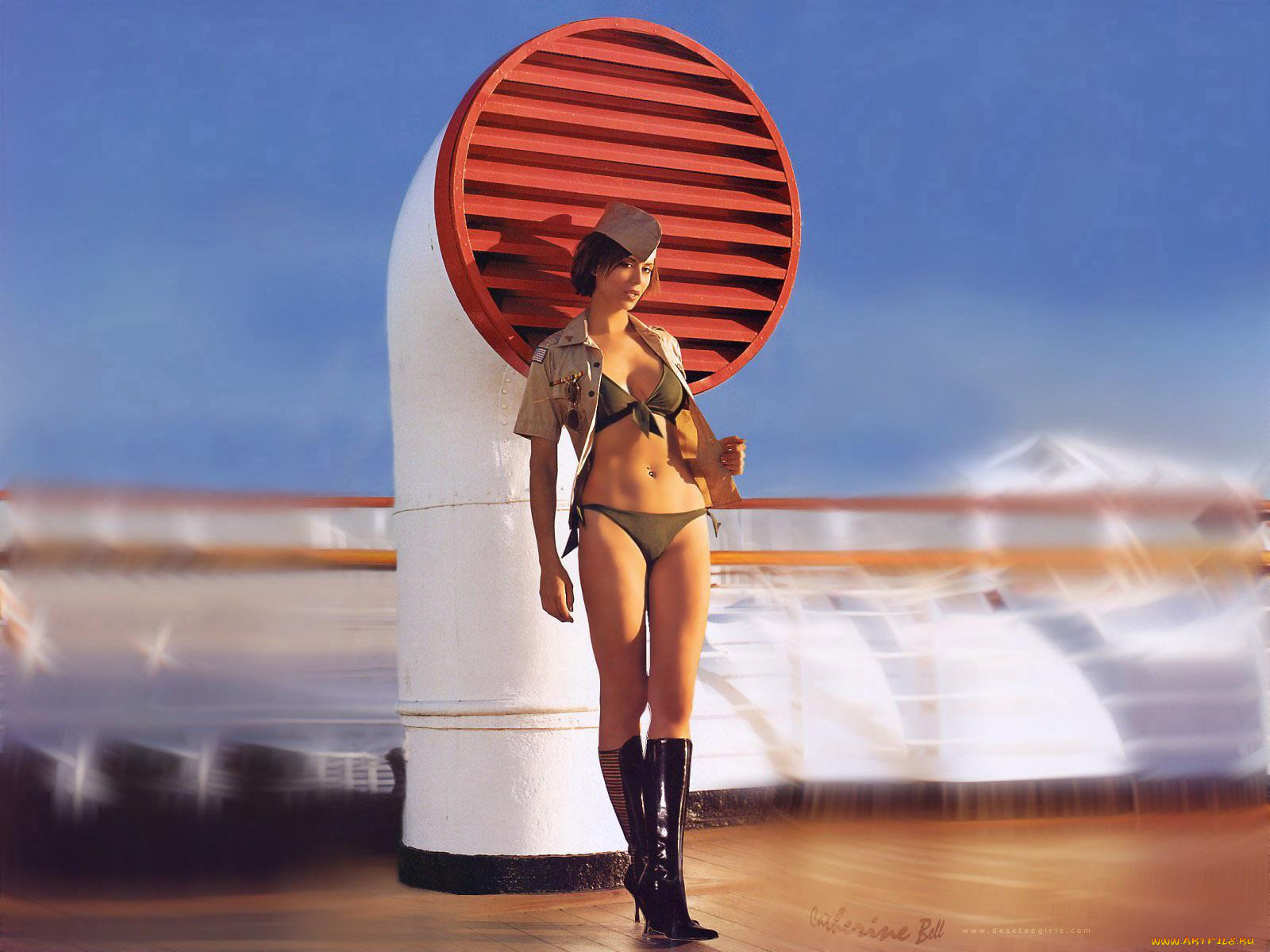 Catherine, Bell, девушки