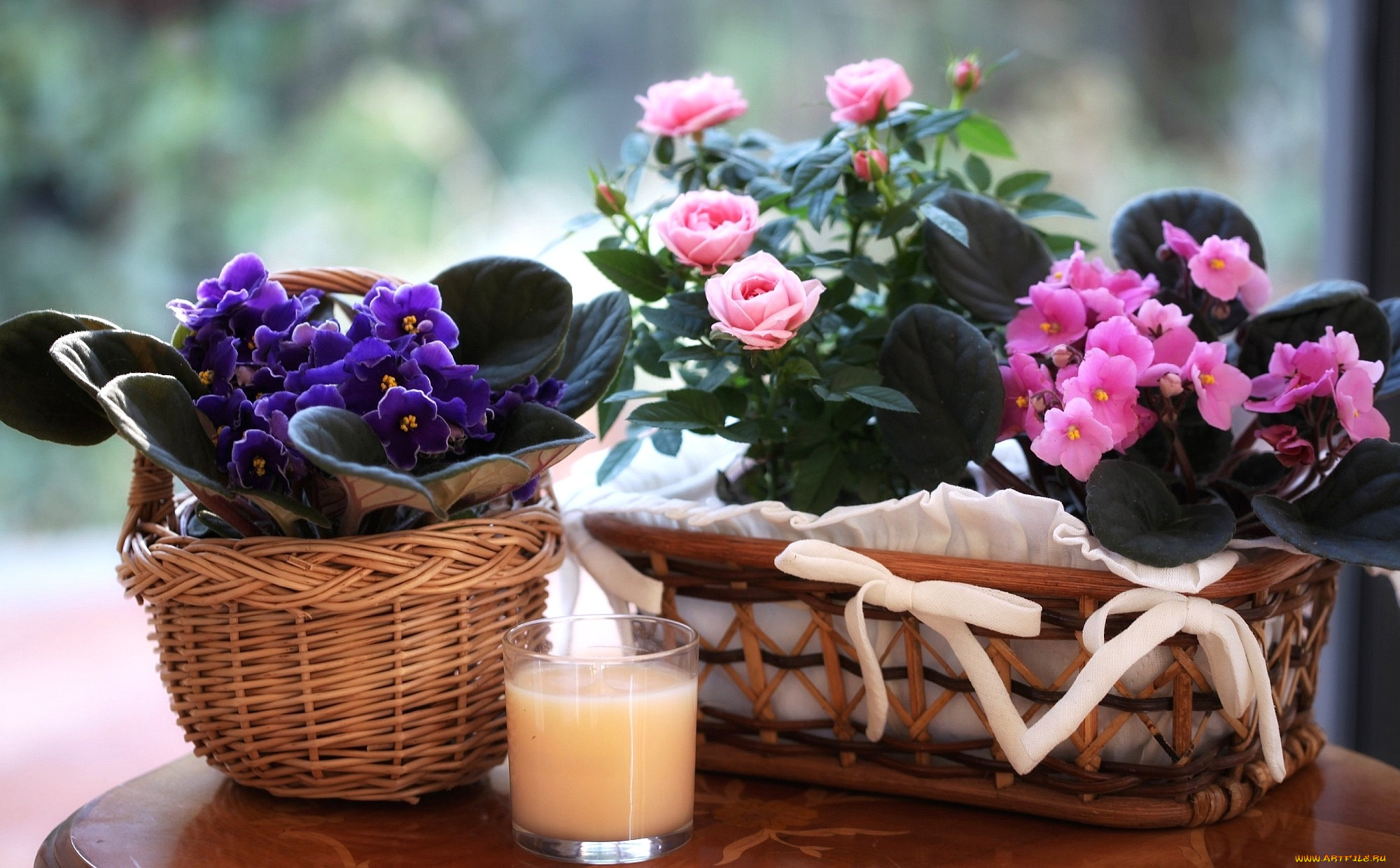 цветы, разные, вместе, розы, фиалки, свеча, корзинки