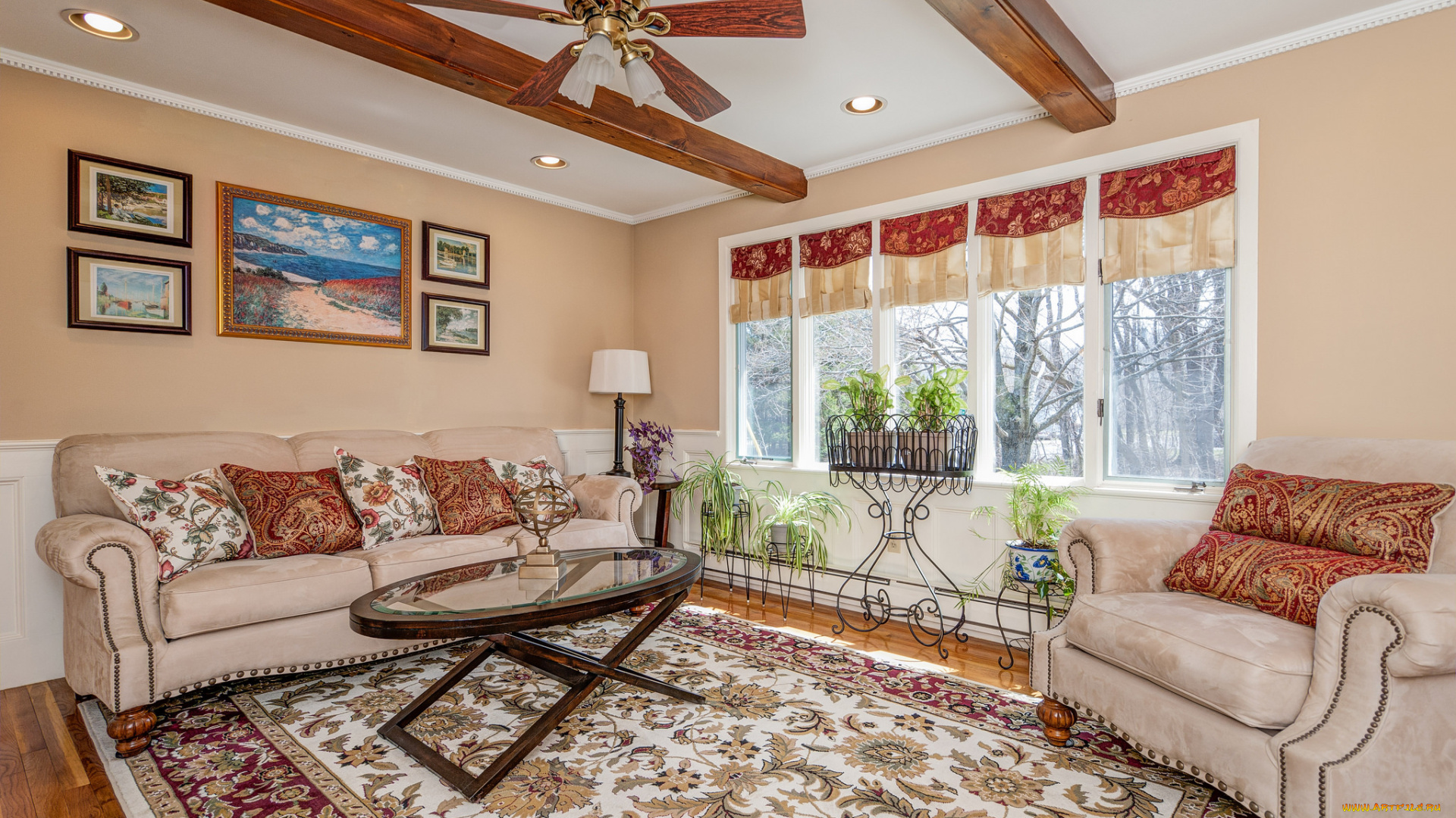 интерьер, гостиная, окно, ковер, диван