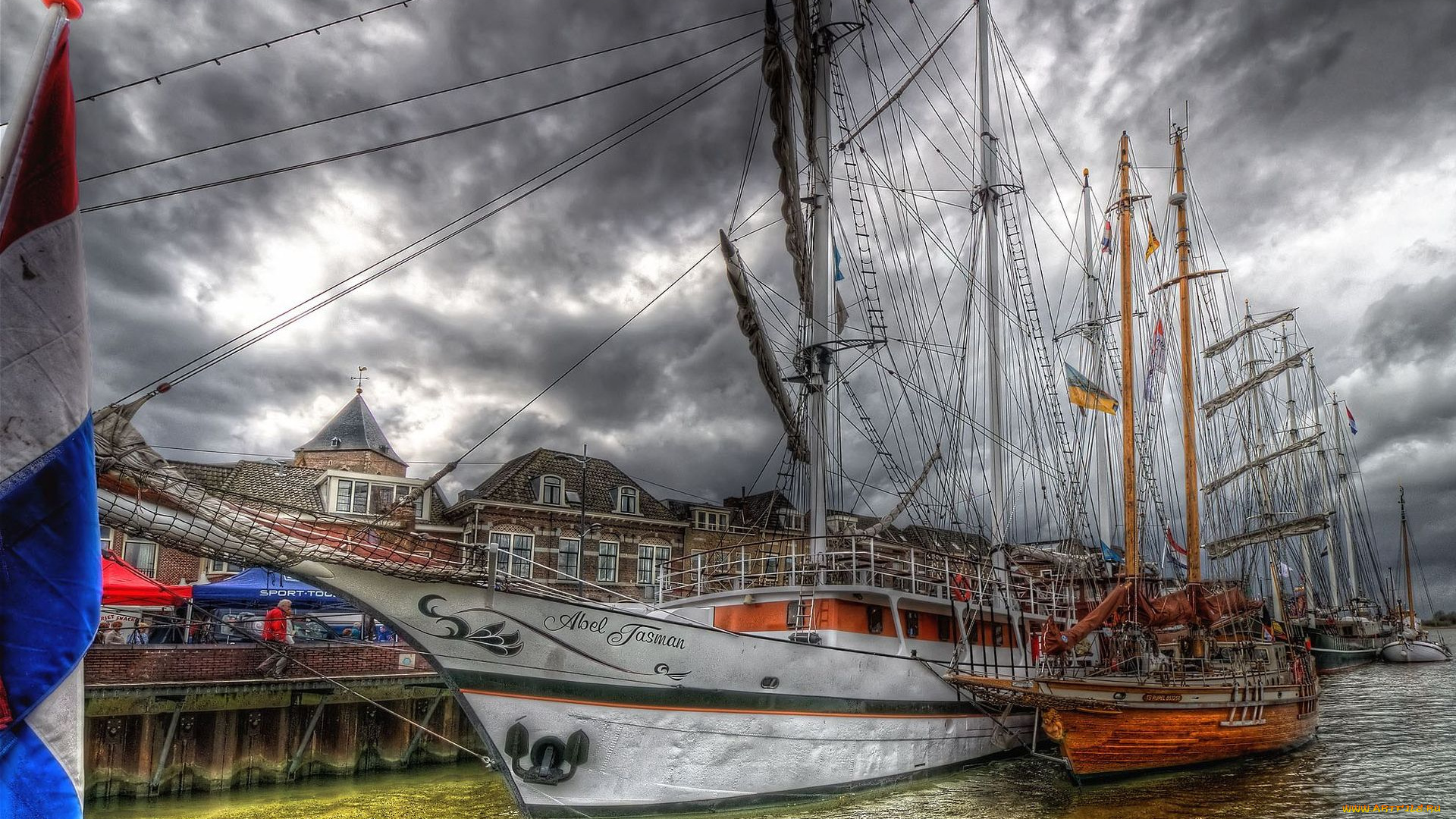 корабли, парусники