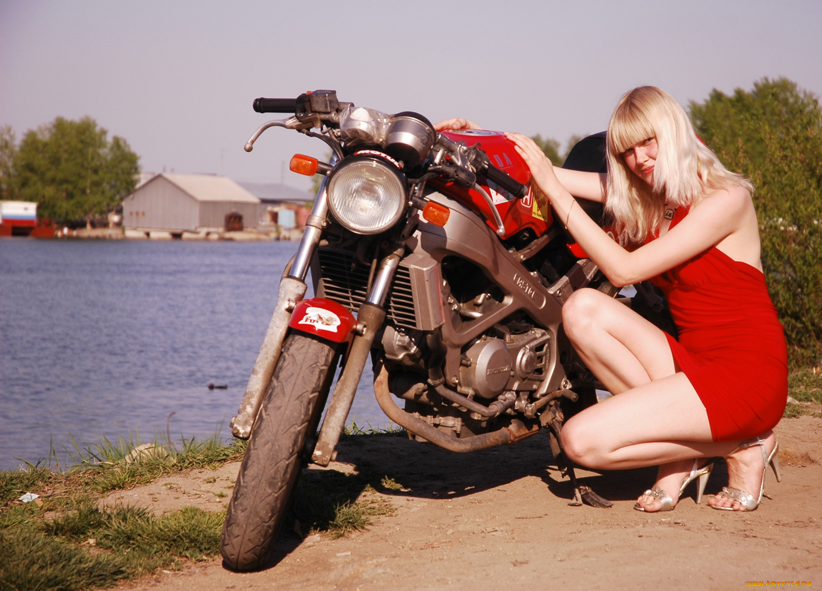 мотоциклы, мото, девушкой