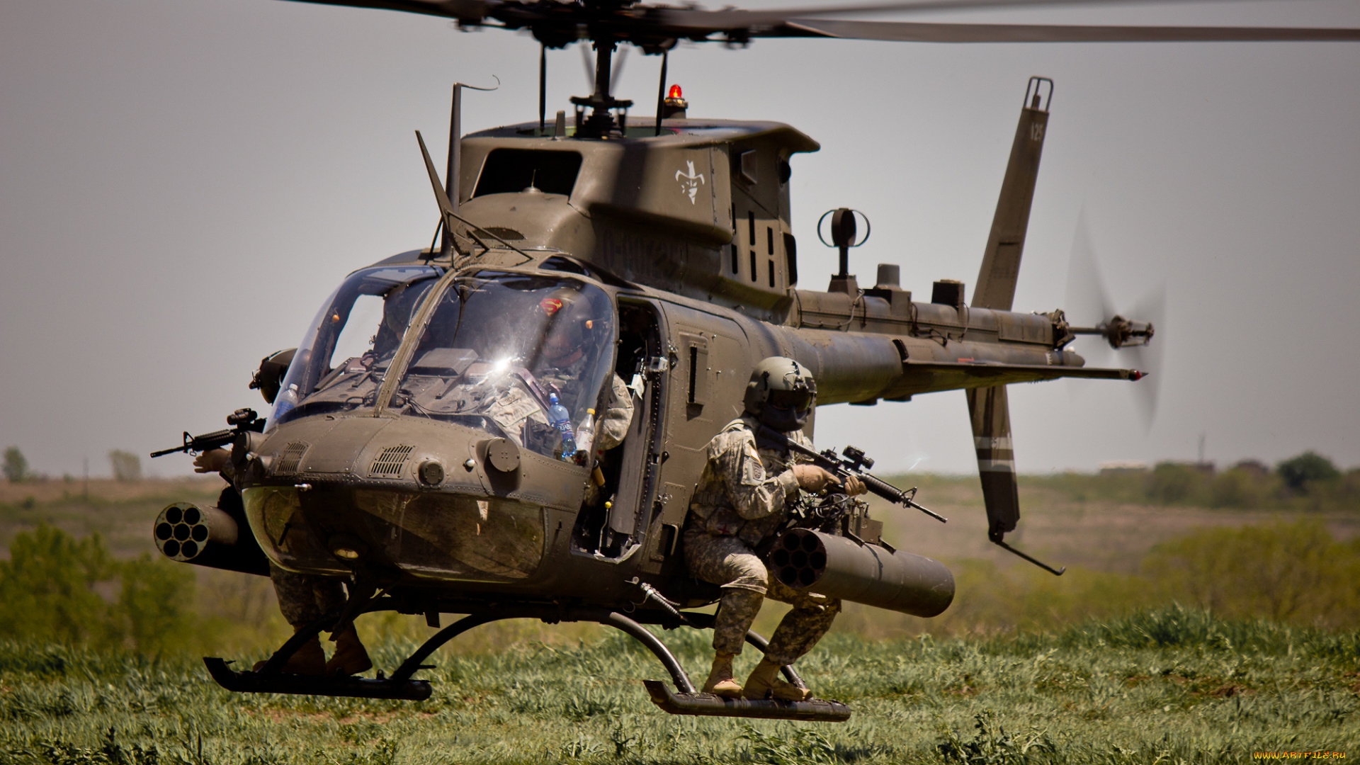 авиация, вертолёты, солдат, трава