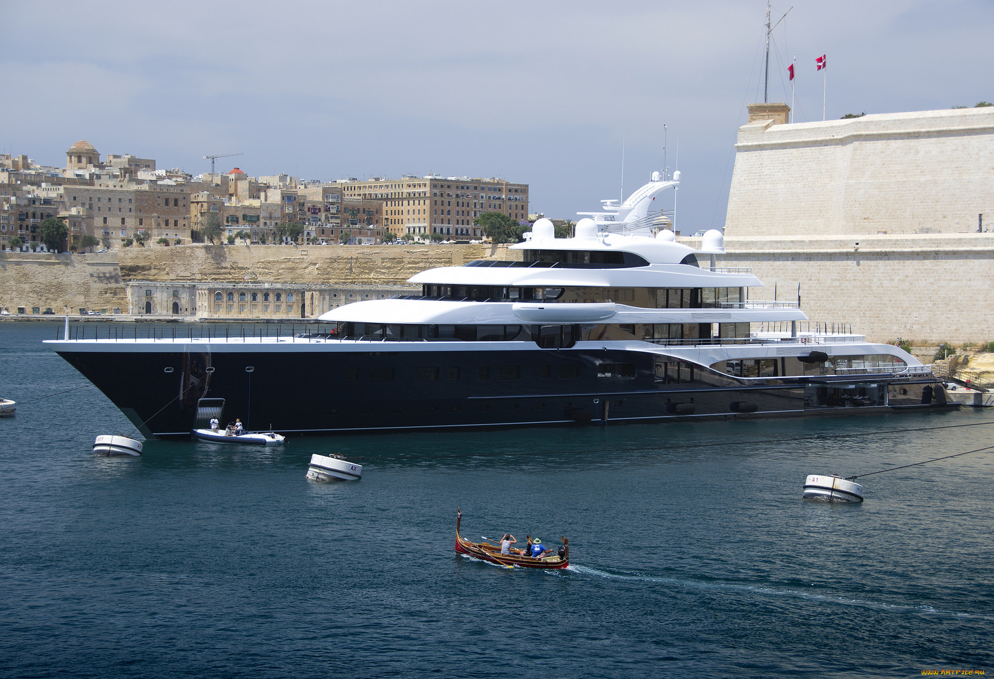 корабли, Яхты, суперяхта