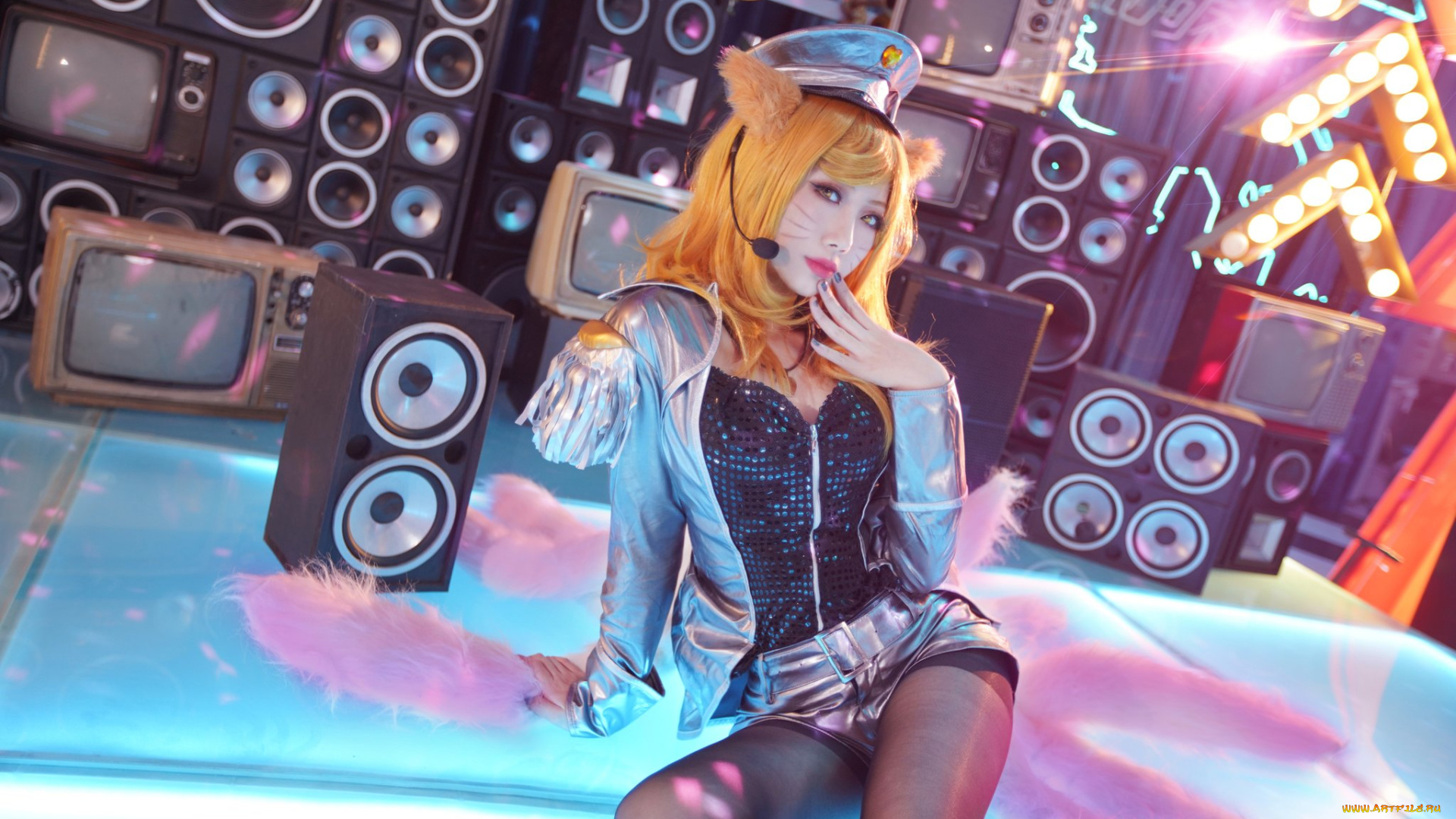 девушки, -, креатив, , косплей, костюм, фуражка, куртка, шорты, техника, хвосты