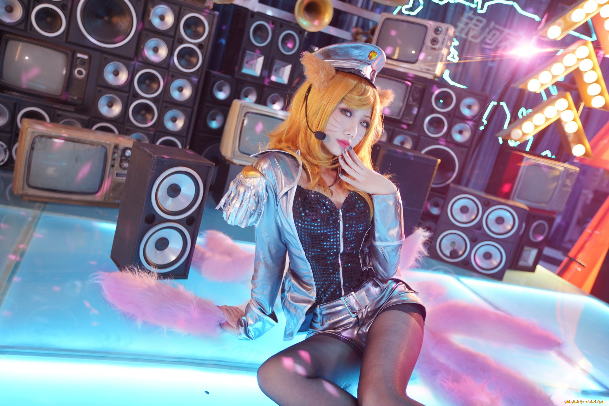 девушки, -, креатив, , косплей, костюм, фуражка, куртка, шорты, техника, хвосты