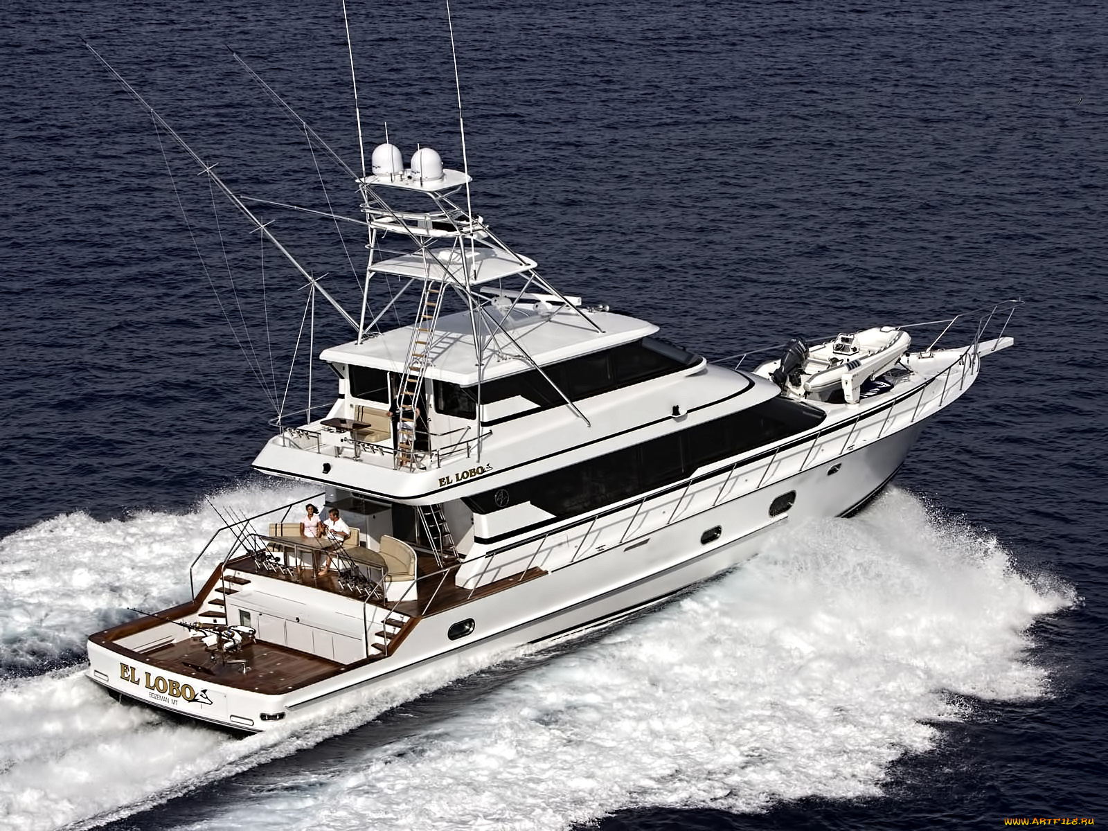 корабли, Яхты