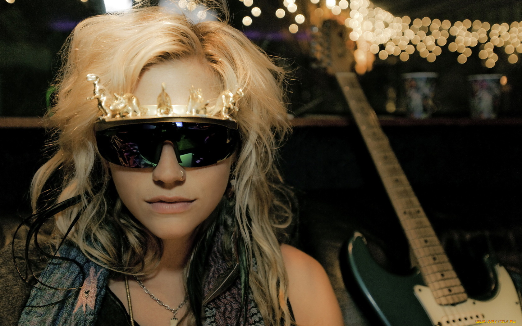 kesha, музыка, ke$ha, темные, очки, гитара